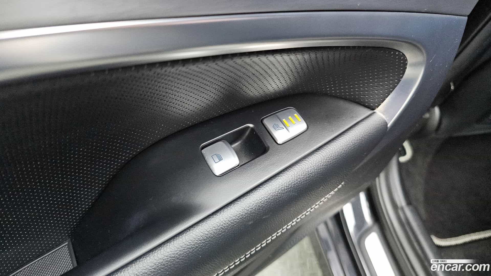 G70 Genesis 2019.1-OPTION-023