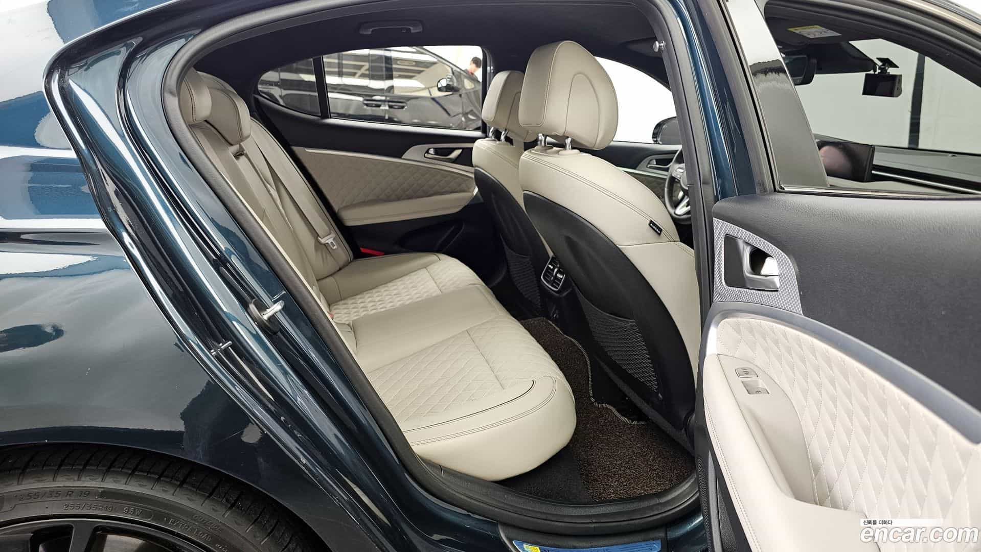 G70 Genesis 2023.0-OPTION-016