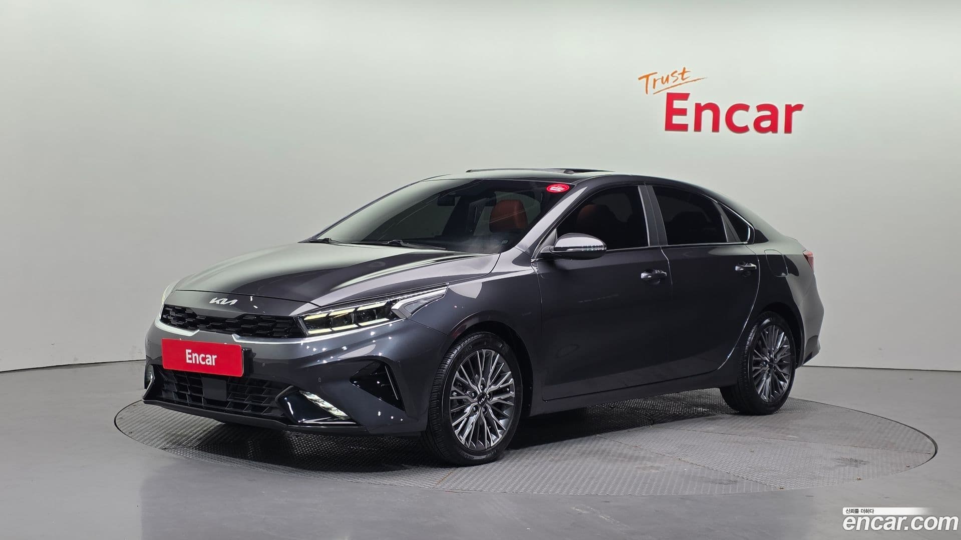 Main__Slider__Photo:K3 Kia 2022.3-0
