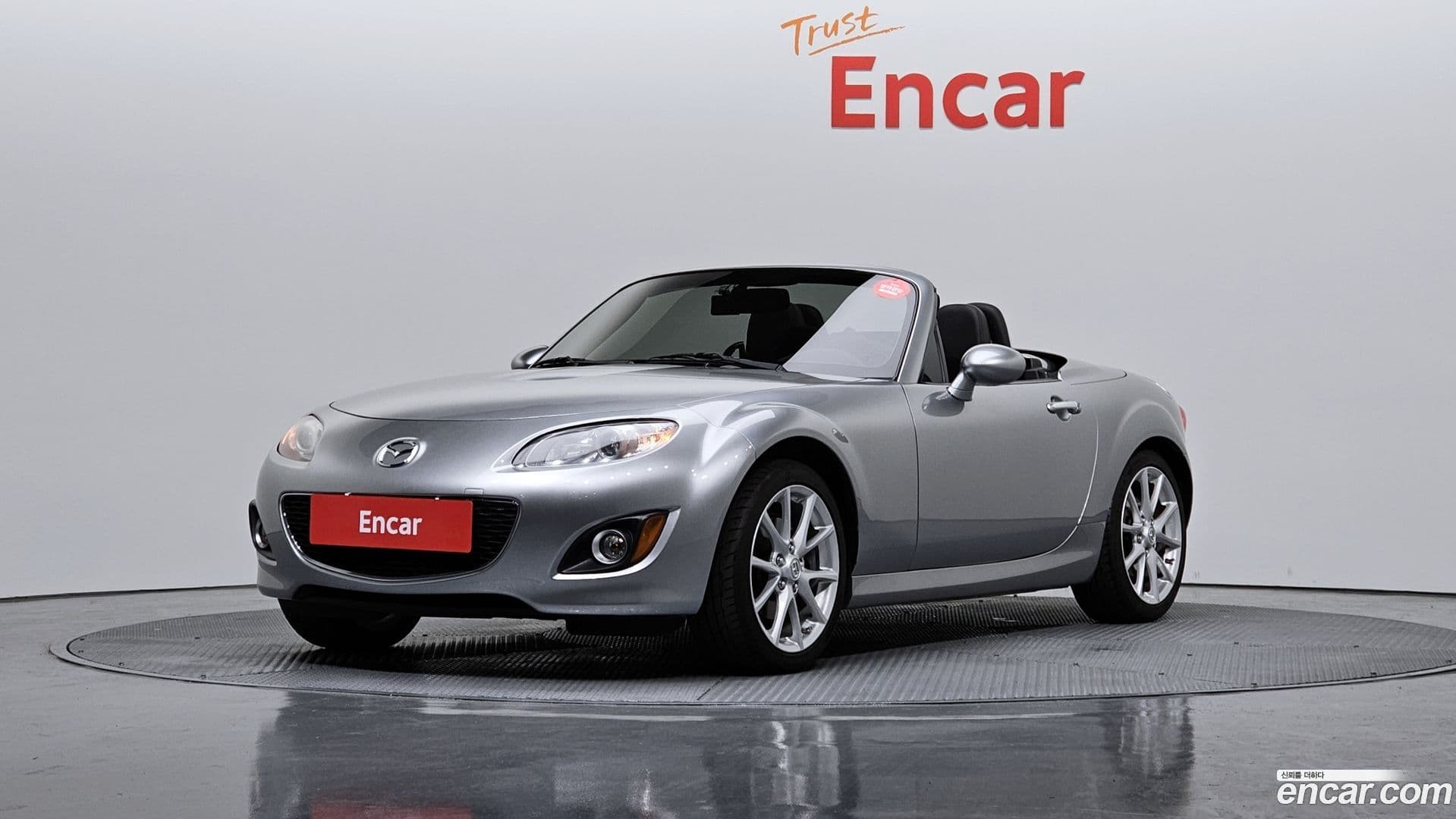 Main__Slider__Photo:MX-5 Miata Mazda 2011.11-0
