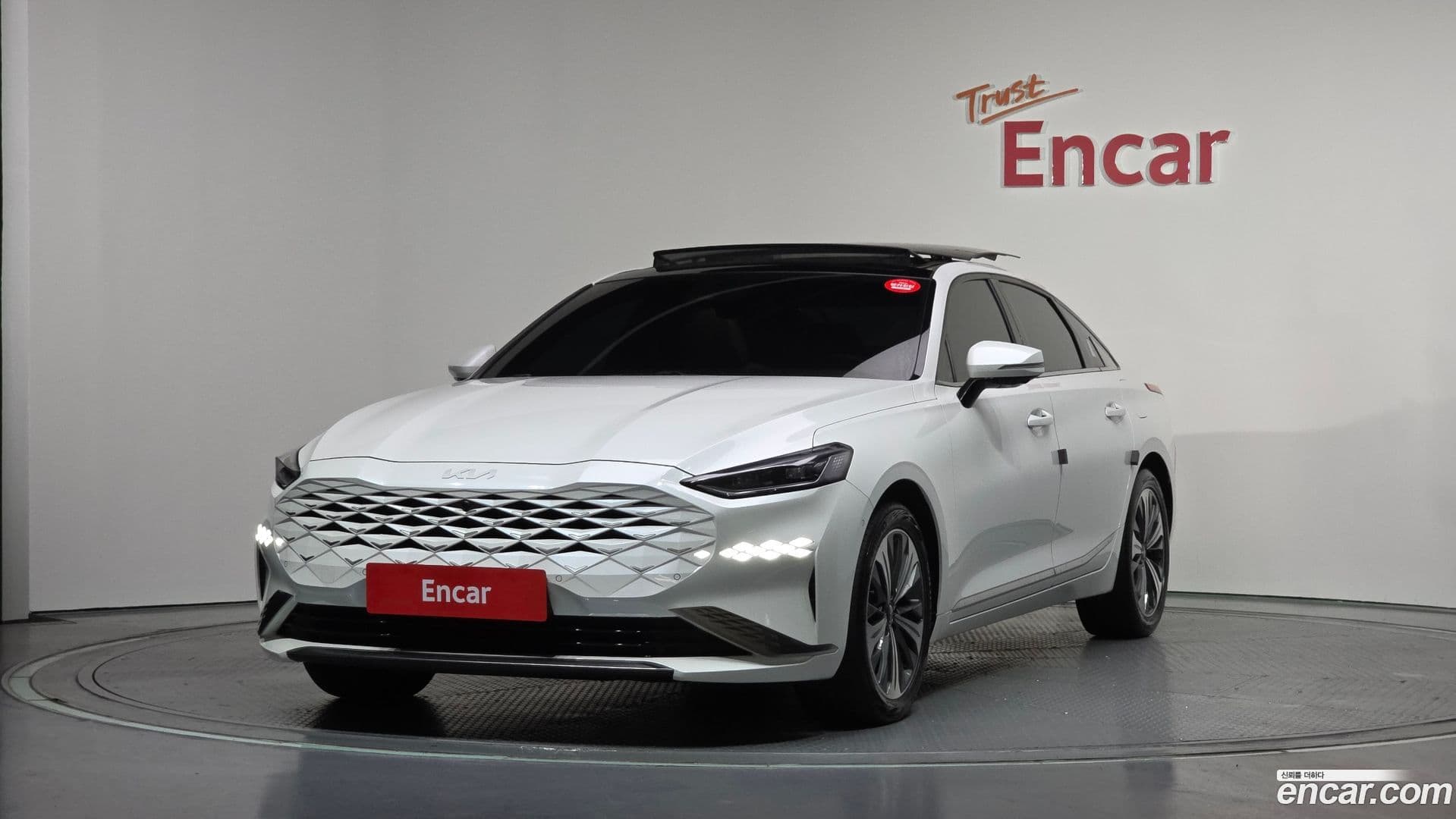Main__Slider__Photo:K8 Kia 2022.1-0