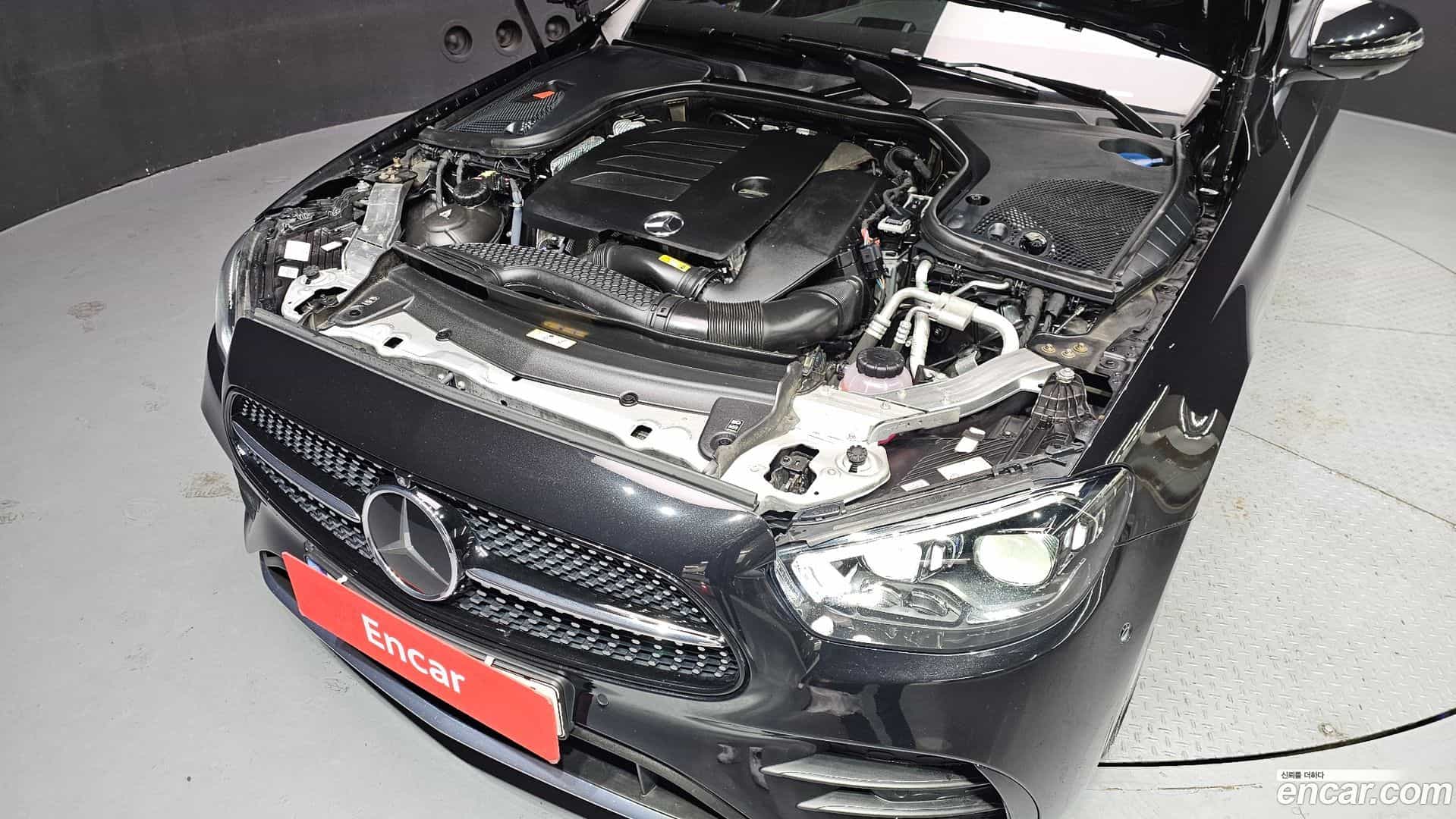E-Class Mercedes-Benz 2022.4-INNER-006