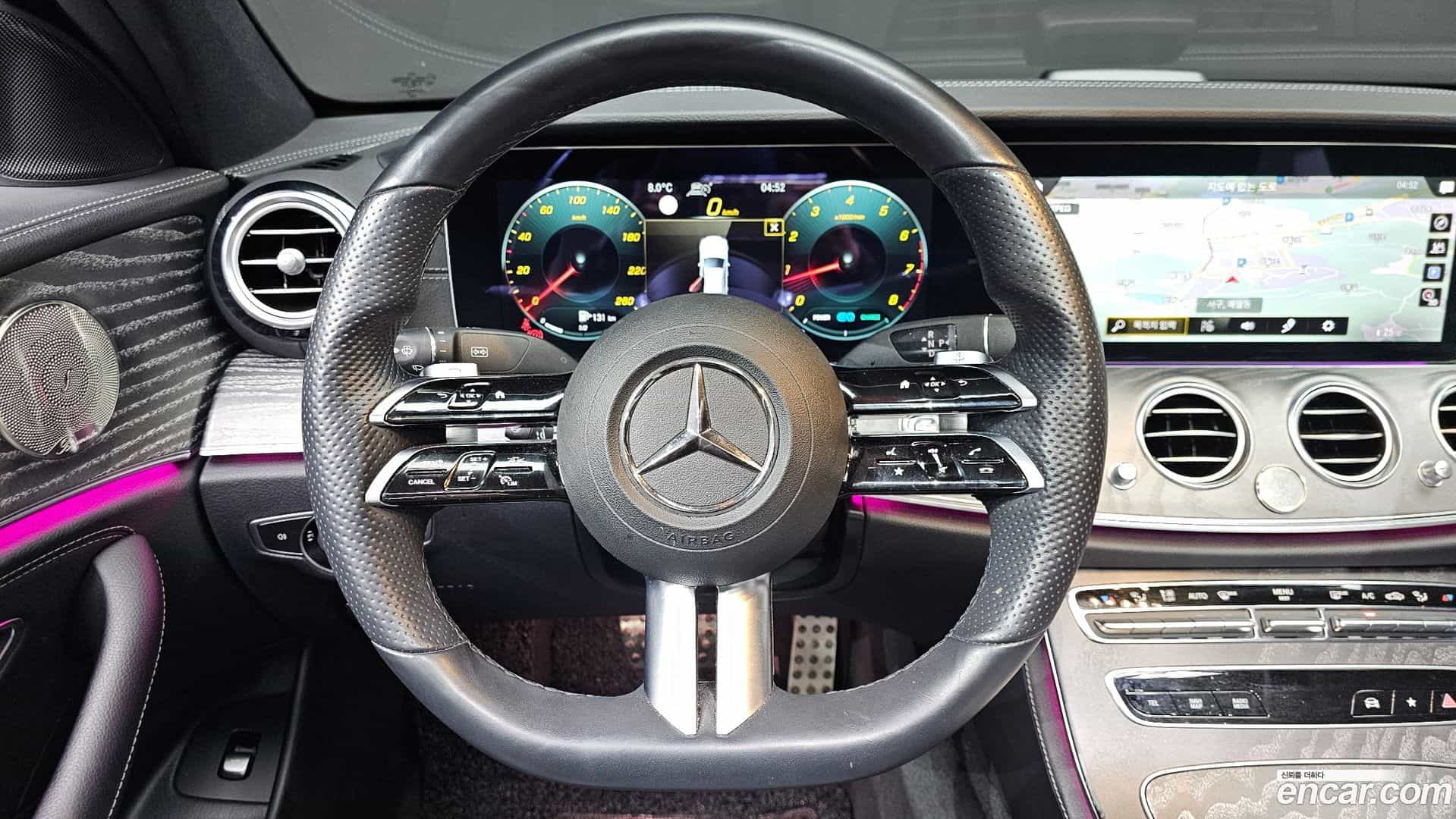 E-Class Mercedes-Benz 2022.4-OPTION-018