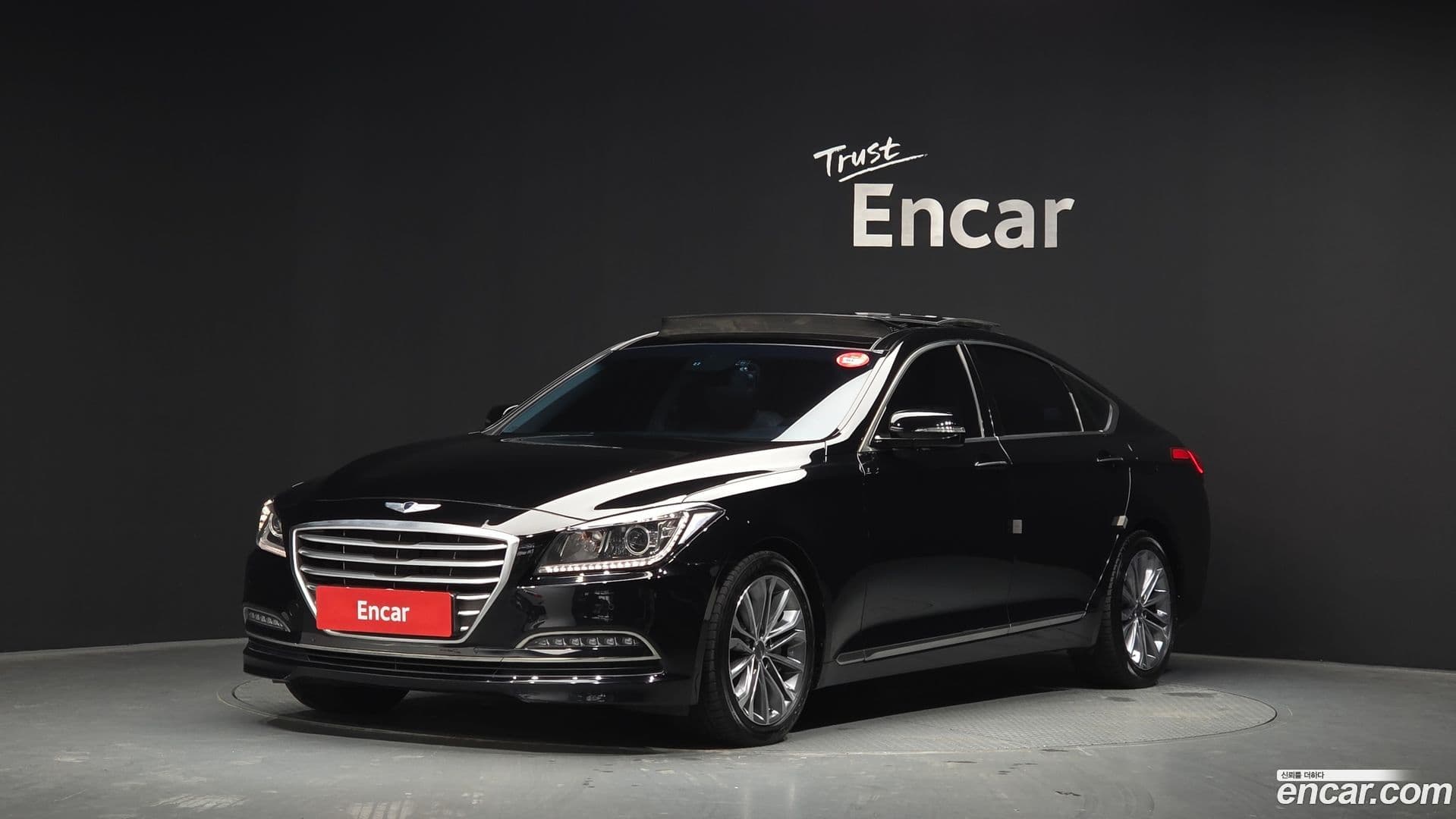 Main__Slider__Photo:Genesis Hyundai 2015.0-0