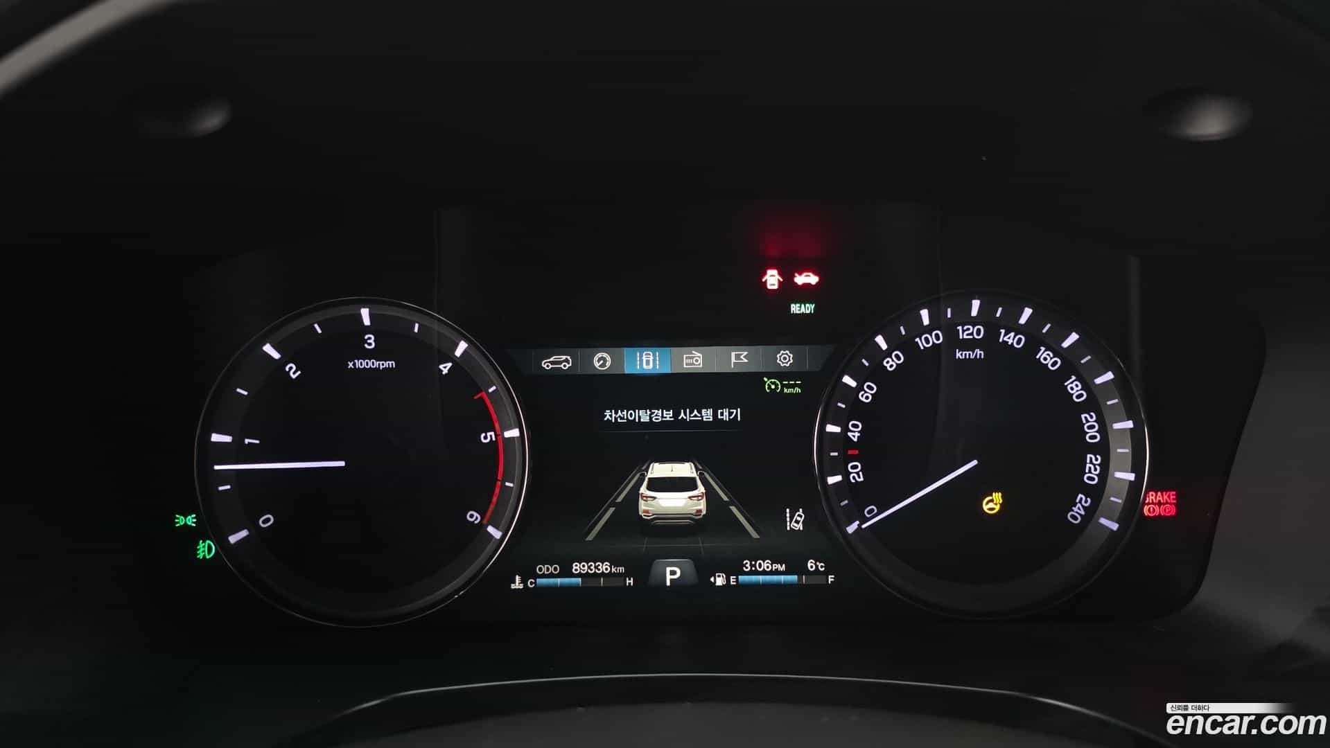 Rexton KG Mobility 2020.6-INNER-008