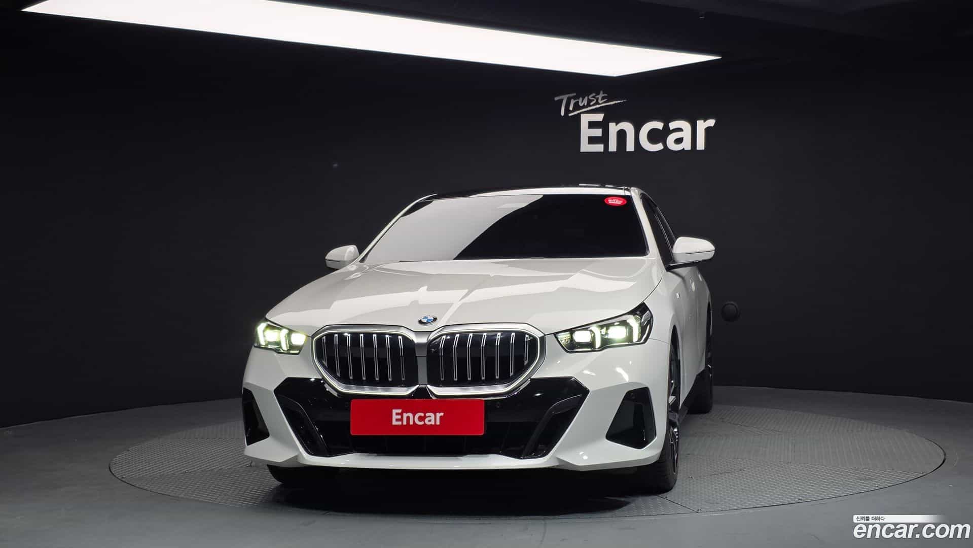 5-Series BMW 2025.4-OUTER-003