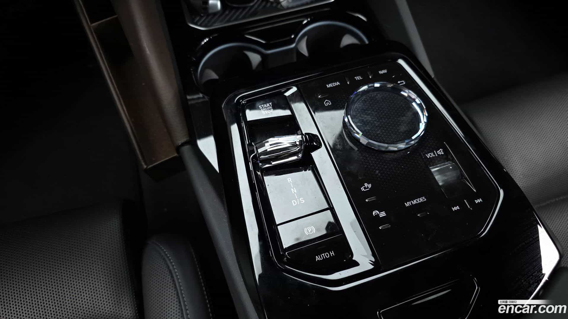 5-Series BMW 2025.4-INNER-009