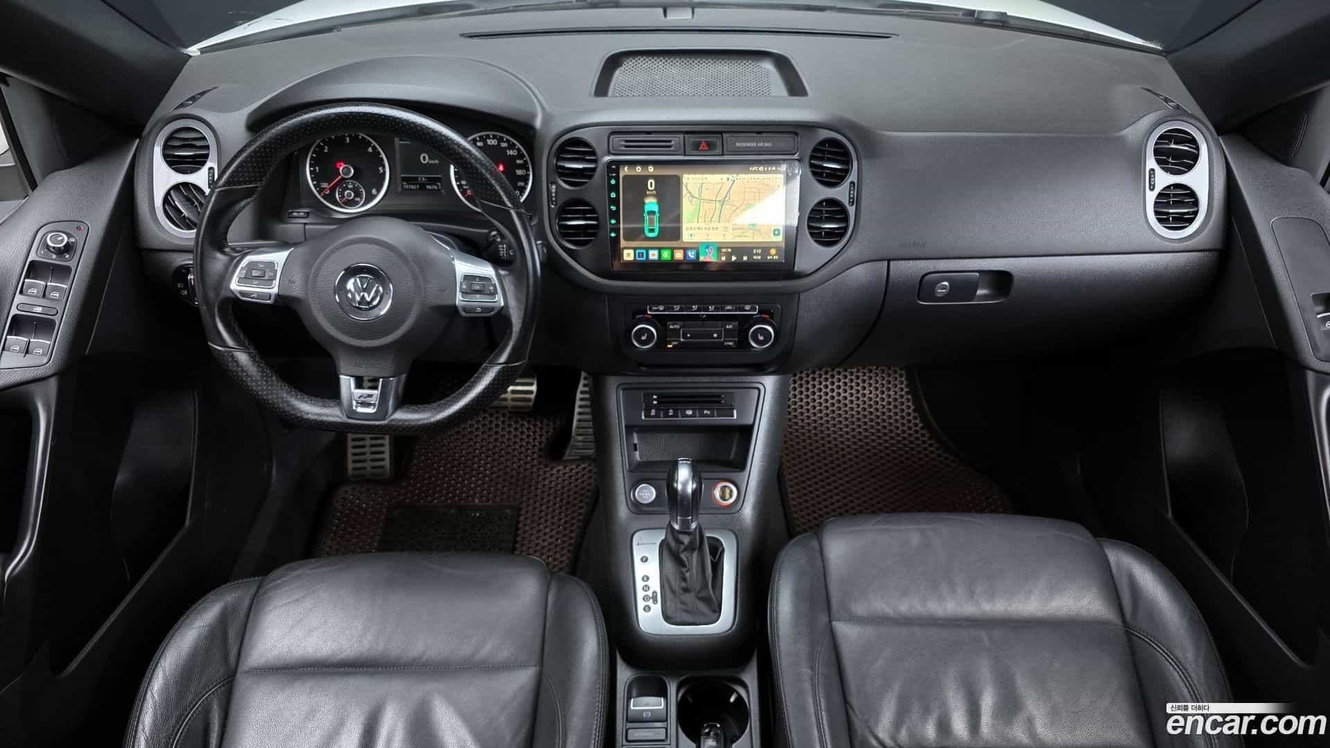 Tiguan Volkswagen 2013.5-INNER-007