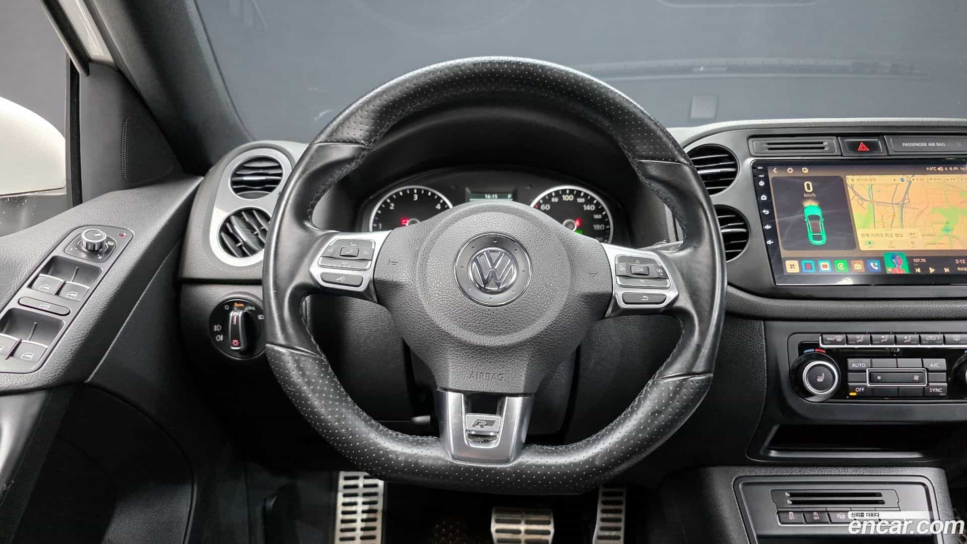 Tiguan Volkswagen 2013.5-OPTION-017
