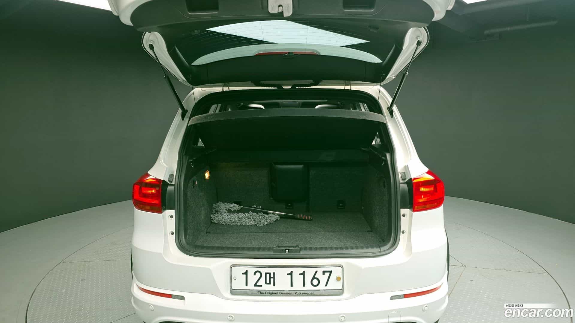 Tiguan Volkswagen 2013.5-OPTION-024