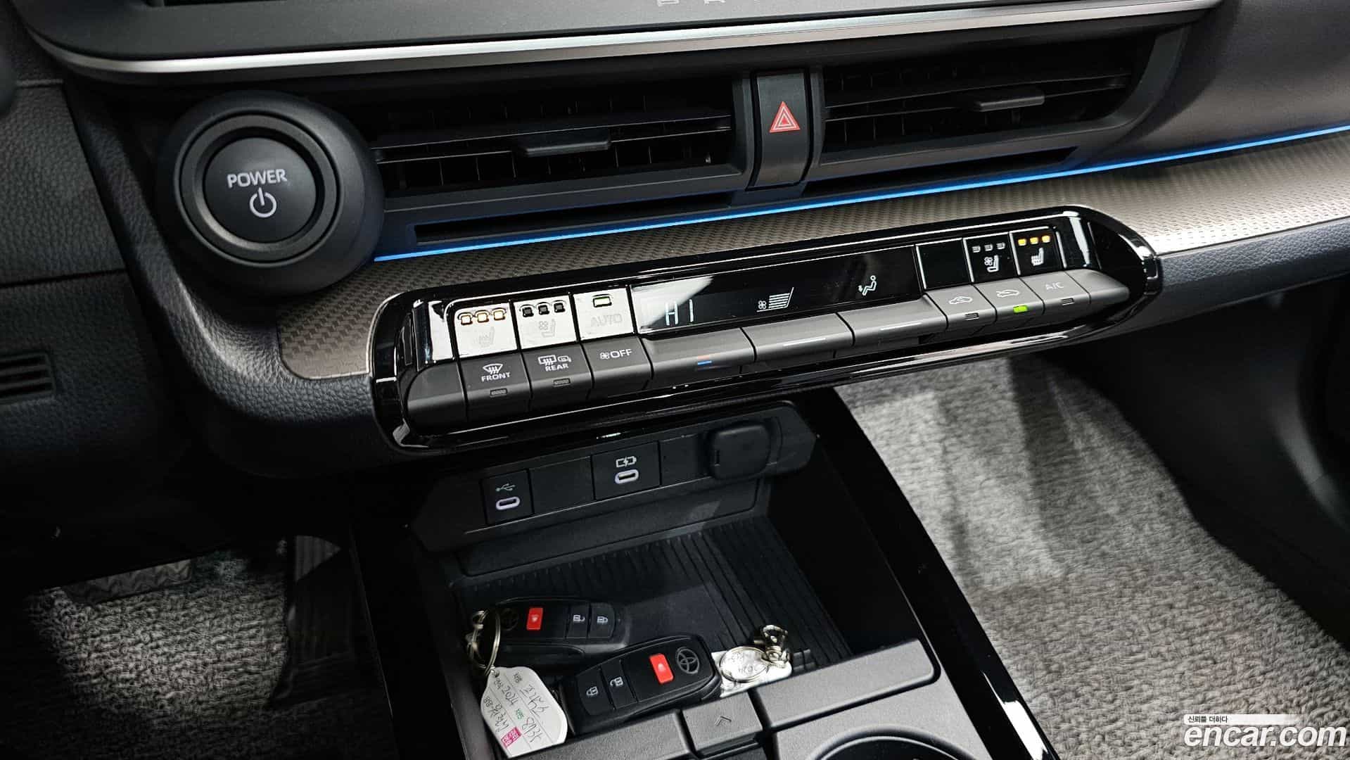 Prius Toyota 2024.10-OPTION-021