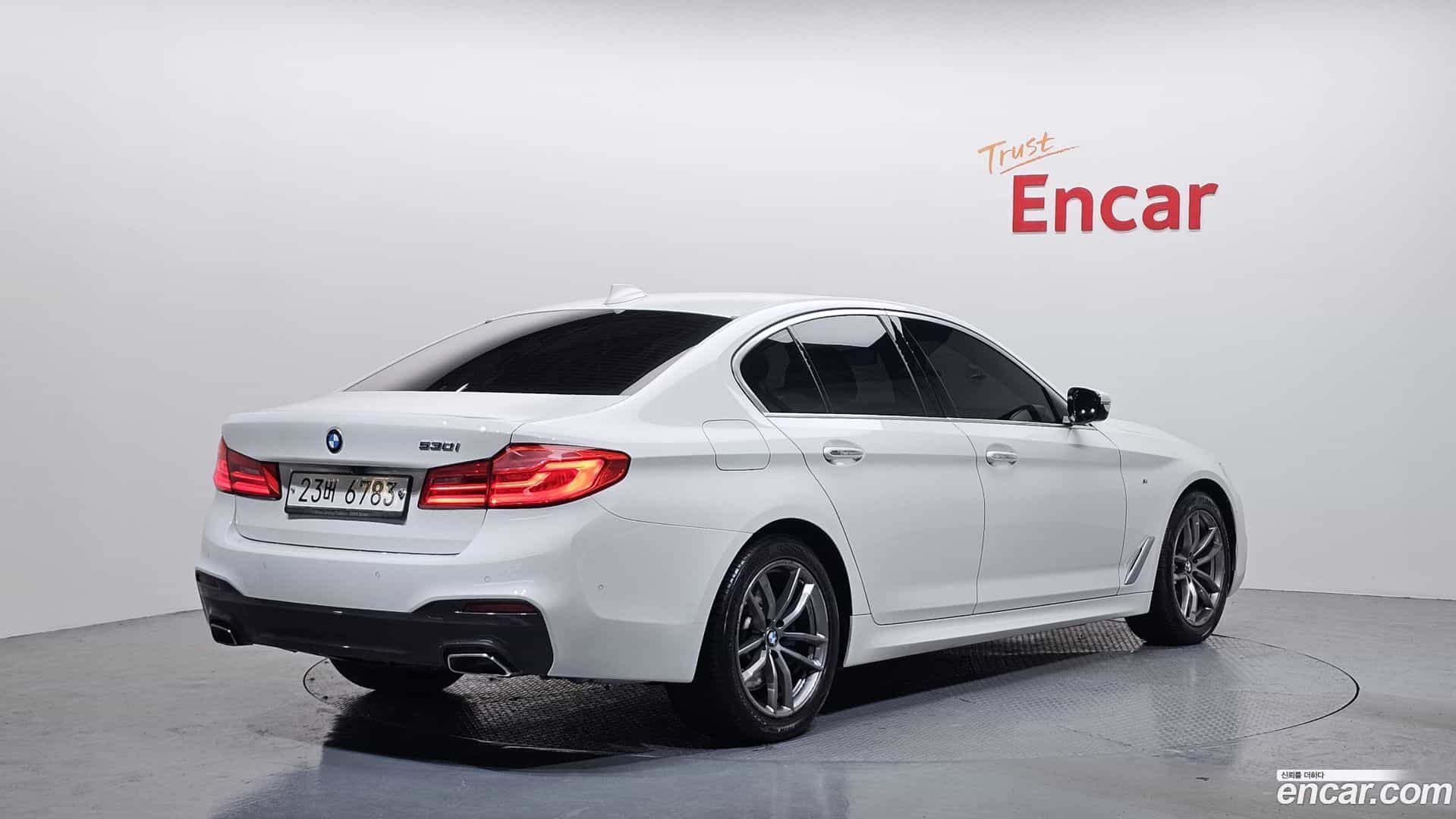 5-Series BMW 2017.10-OUTER-002