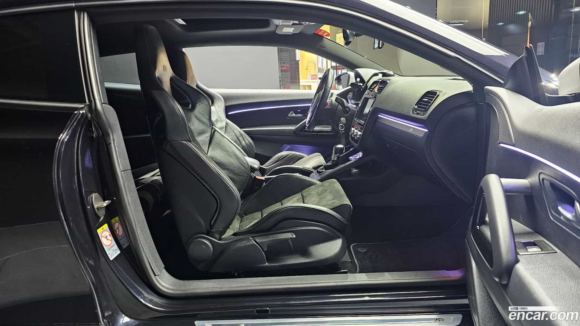 Scirocco Volkswagen 2012.10-INNER-010