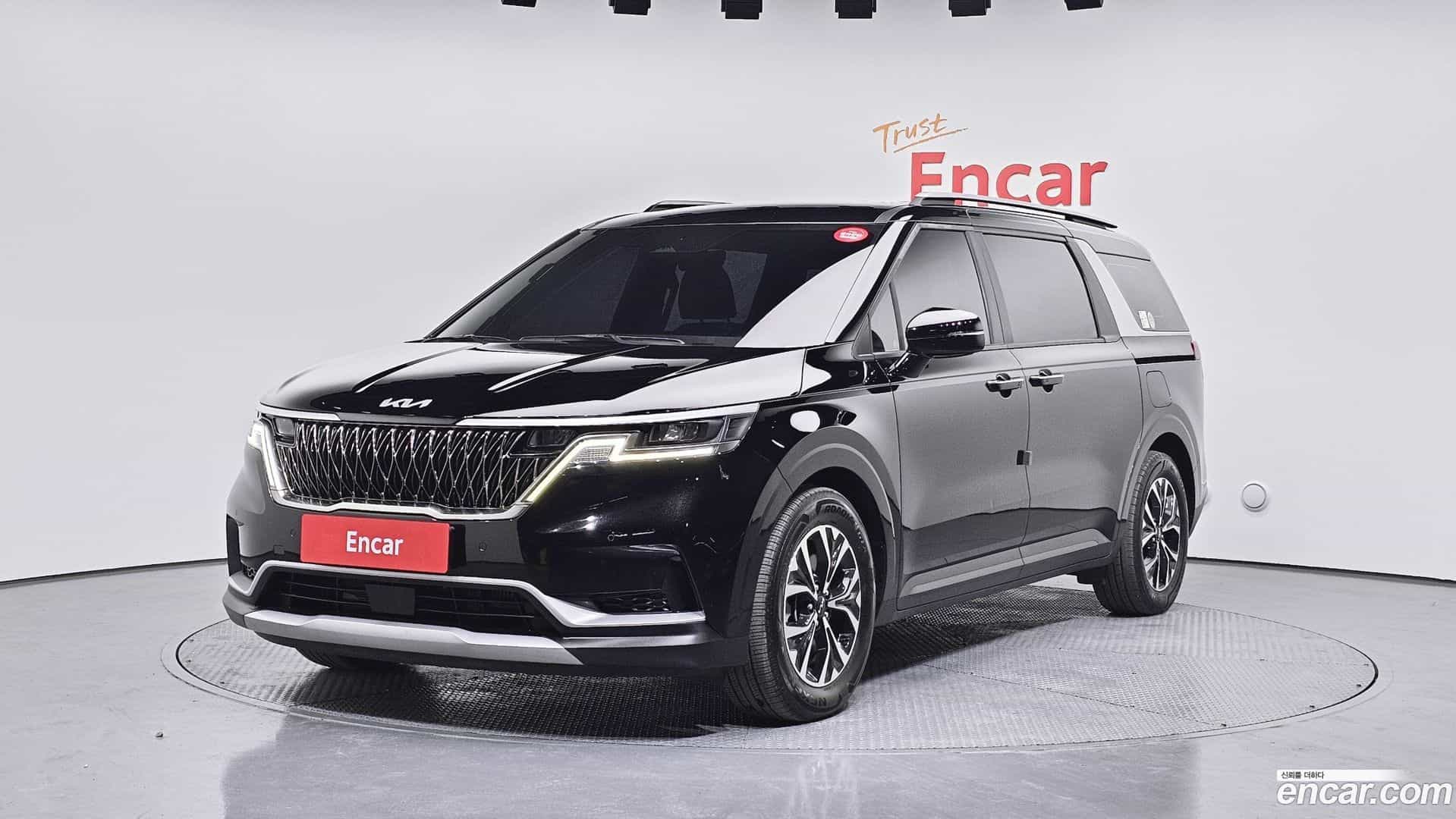 Canival Kia 2022.10-OUTER-001