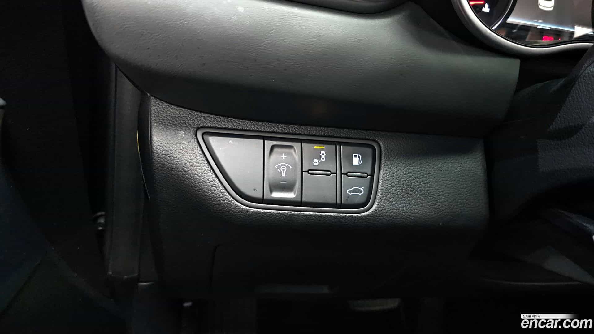 G70 Genesis 2018.2-OPTION-021
