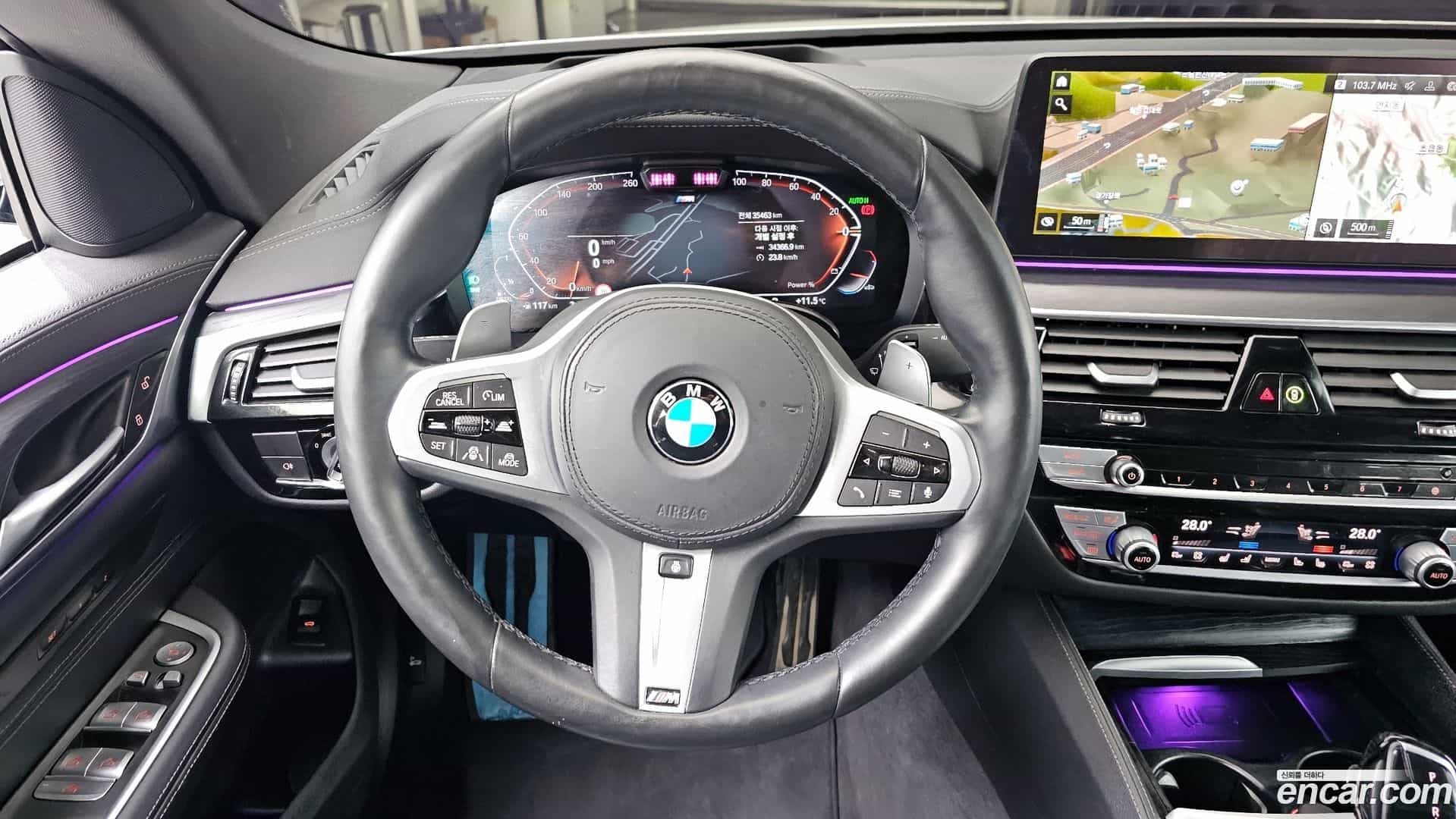 Gran Turismo BMW 2021.9-OPTION-017