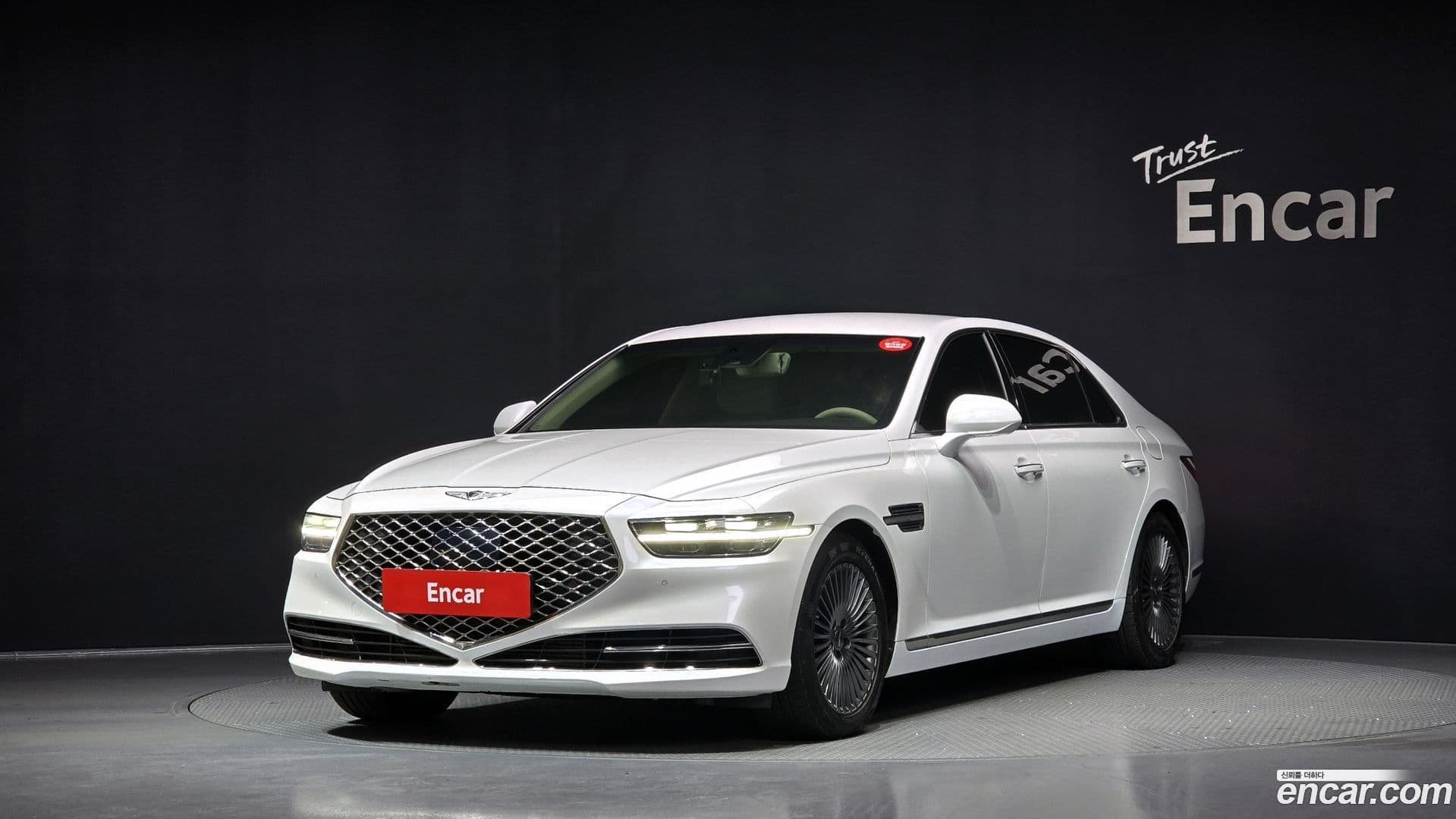 Main__Slider__Photo:G90 Genesis 2021.11-0