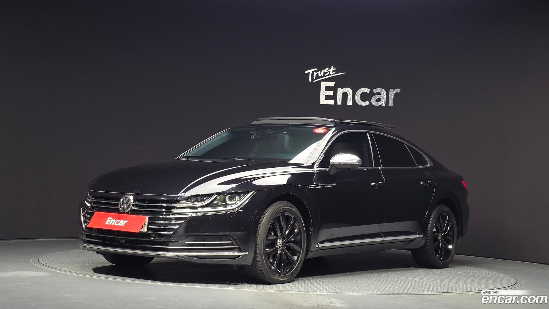 Main__Slider__Photo:Arteon Volkswagen 2019.11-0