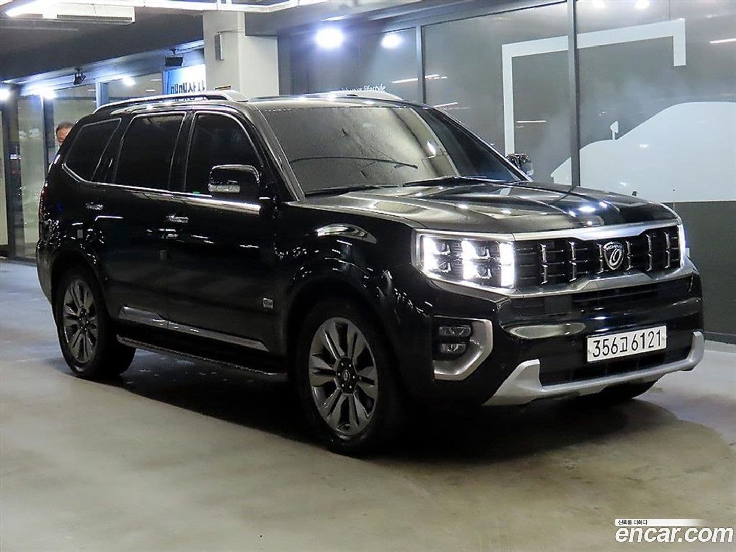 Main__Slider__Photo:Mohave Kia 2020.0-0