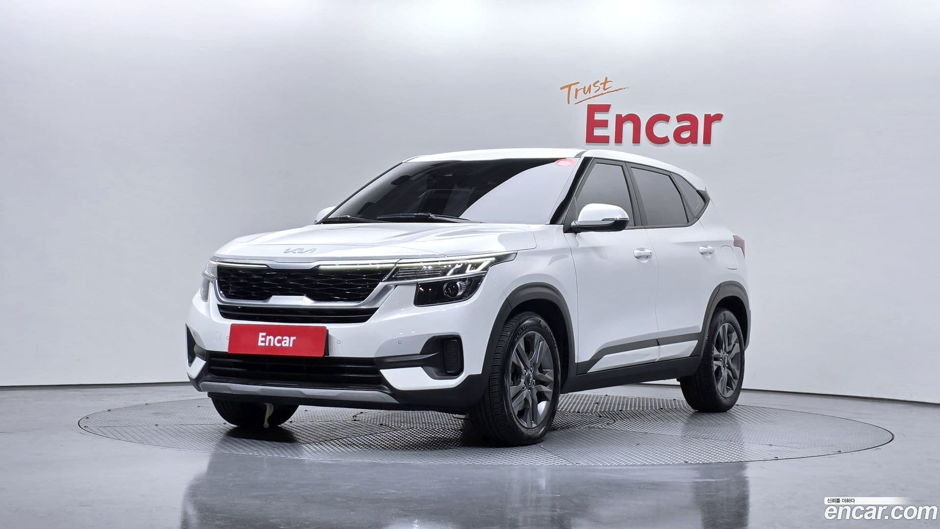 Main__Slider__Photo:Seltos Kia 2022.1-0