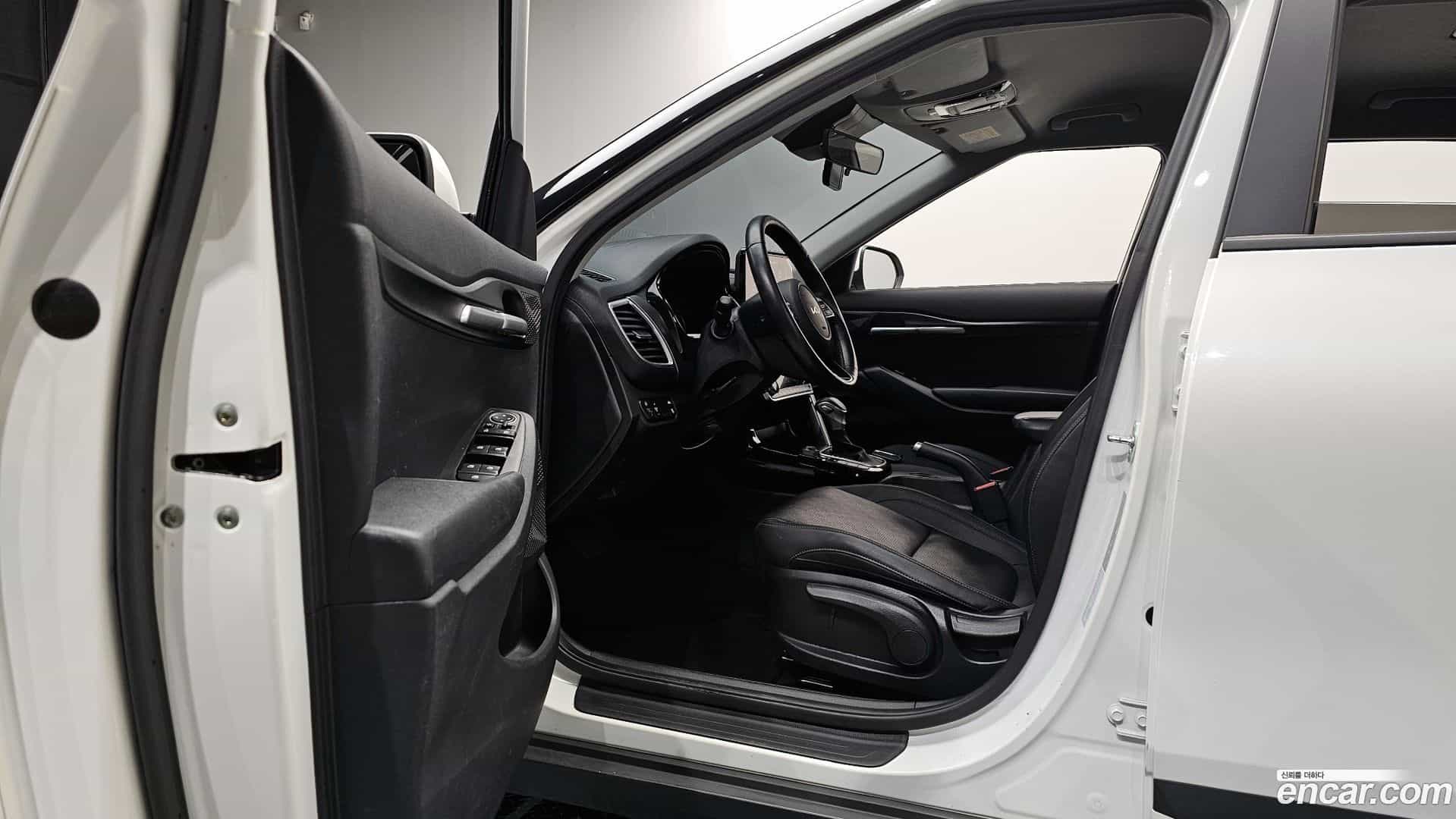 Seltos Kia 2022.1-INNER-010