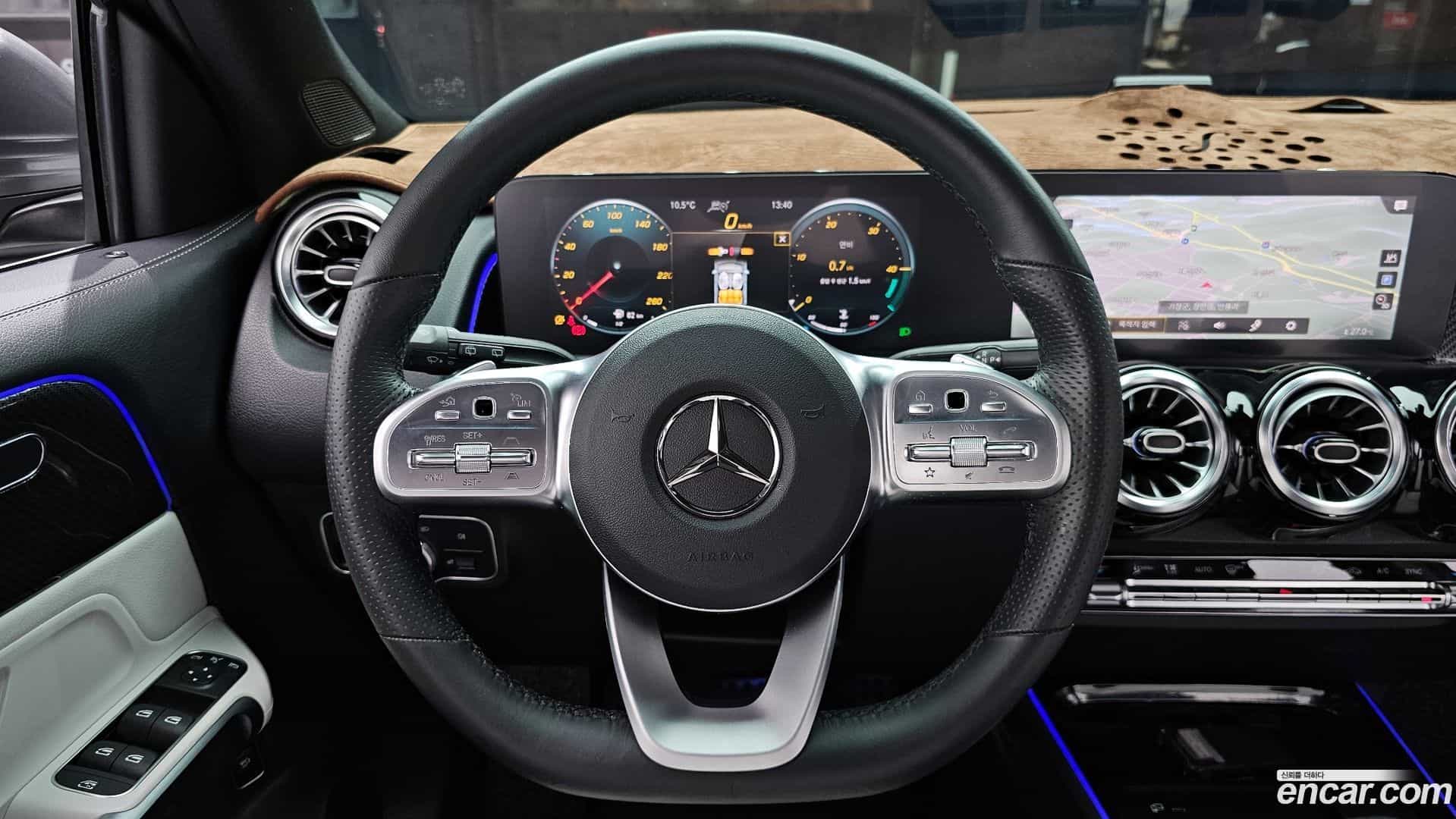 GLB-Class Mercedes-Benz 2021.7-OPTION-017