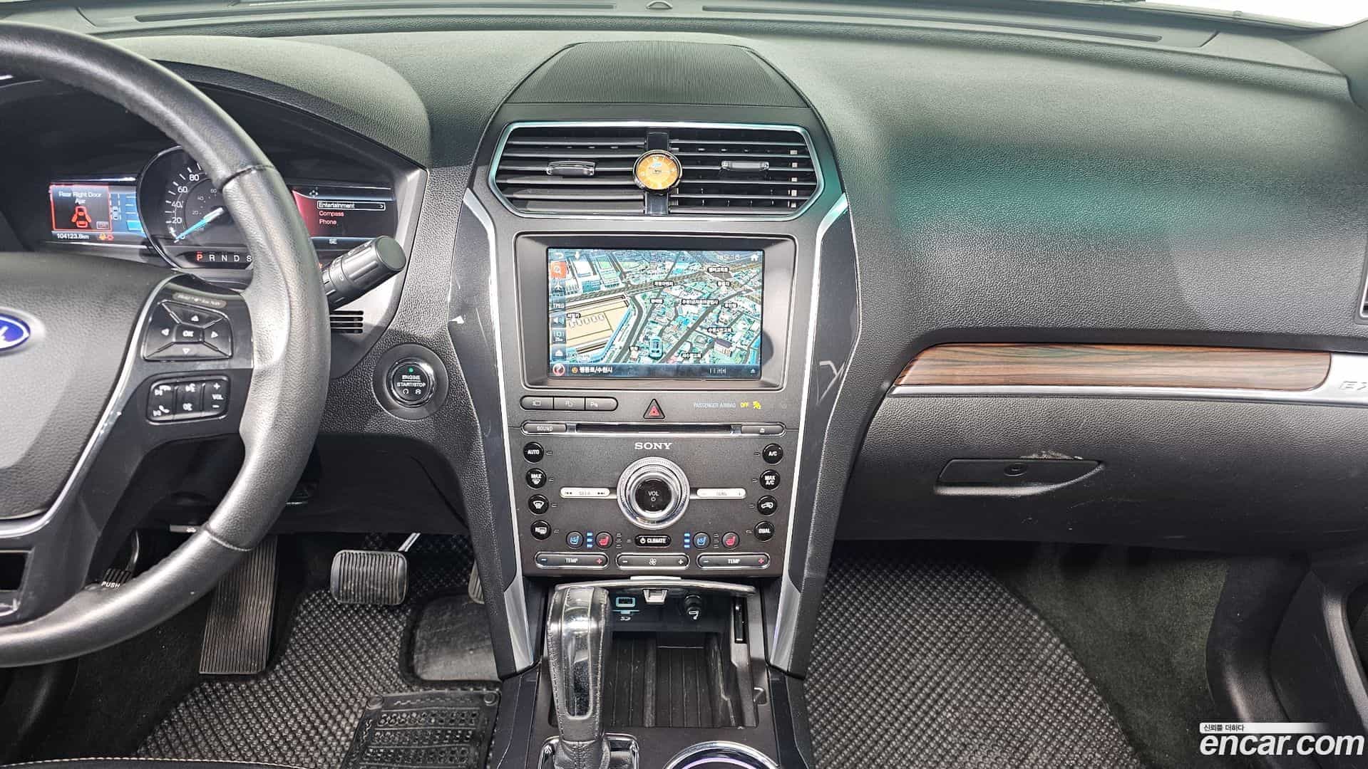 Explorer Ford 2016.4-OPTION-019