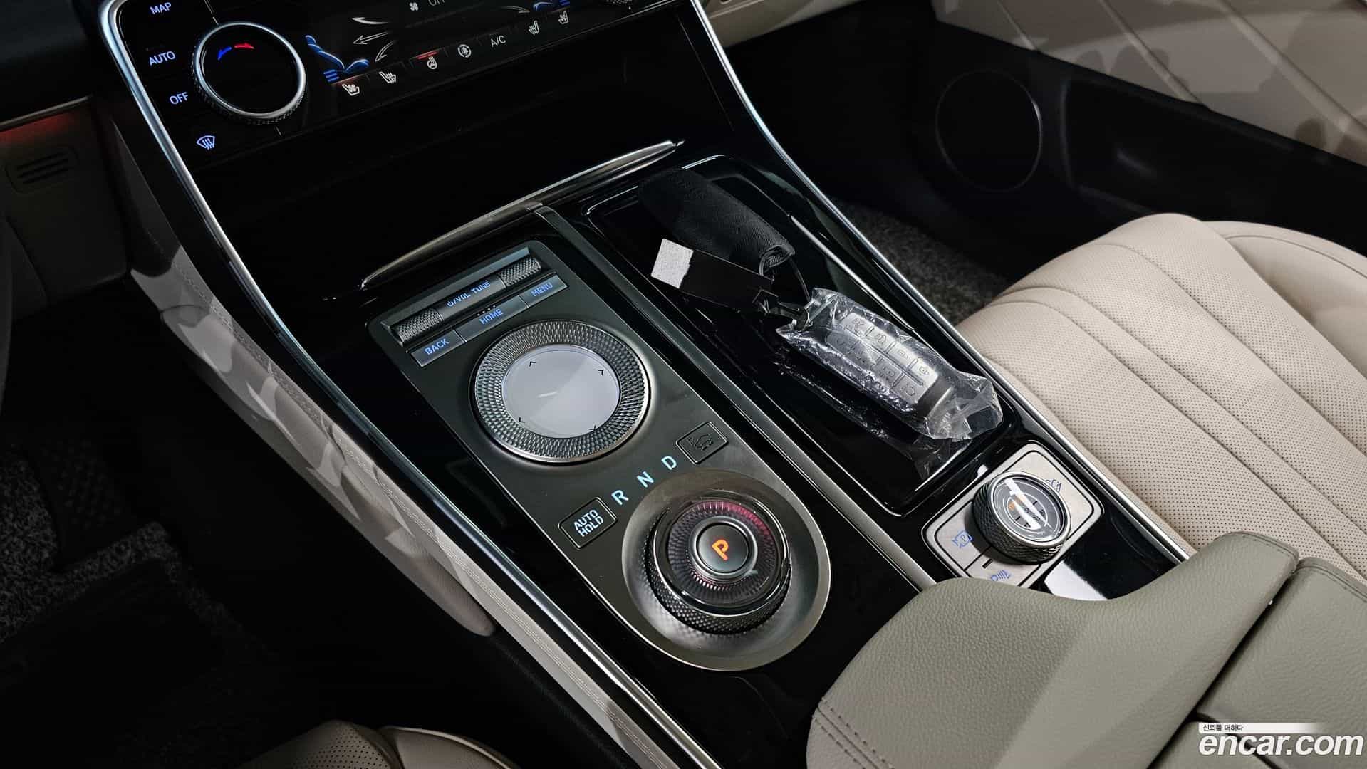 GV80 Genesis 2021.2-INNER-009