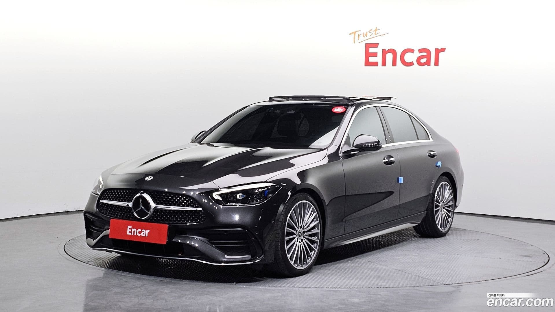 Main__Slider__Photo:C-Class Mercedes-Benz 2023.0-0