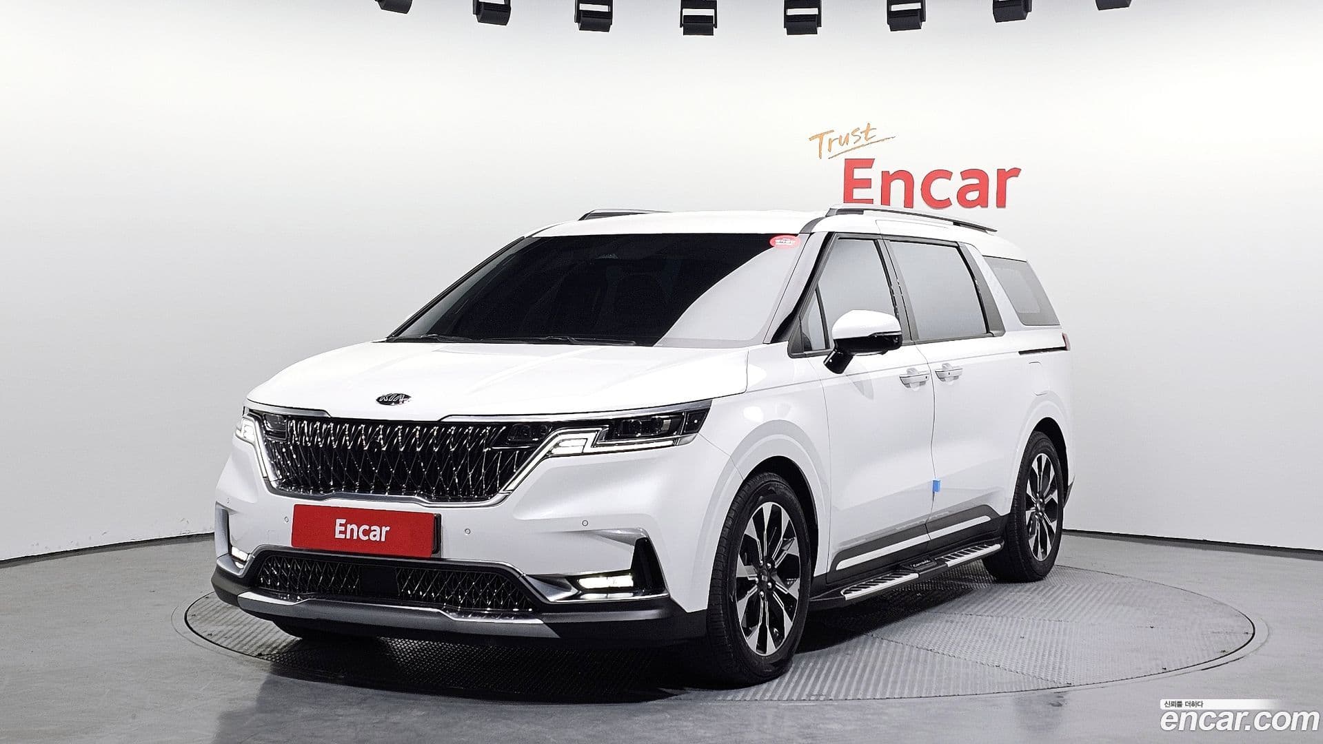 Main__Slider__Photo:Canival Kia 2021.6-0