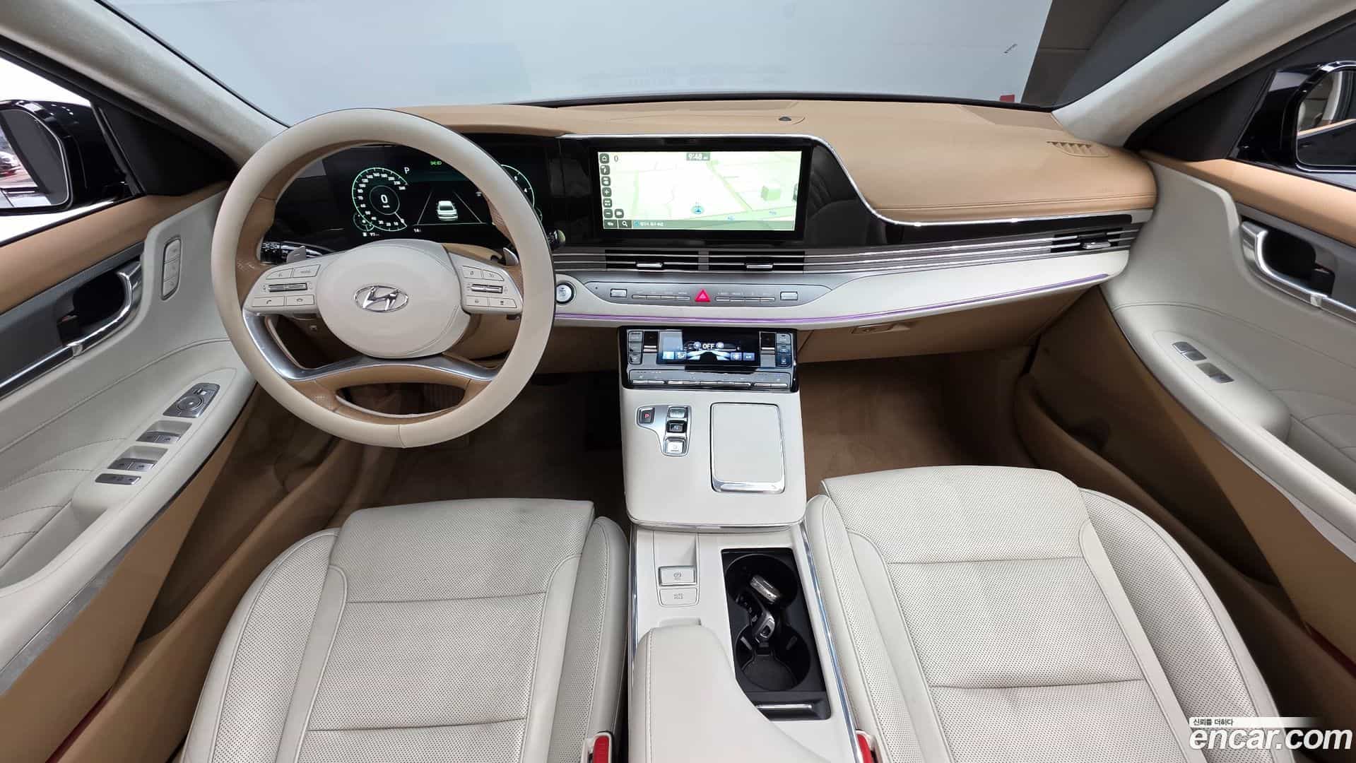 Grandeur Hyundai 2019.10-INNER-007