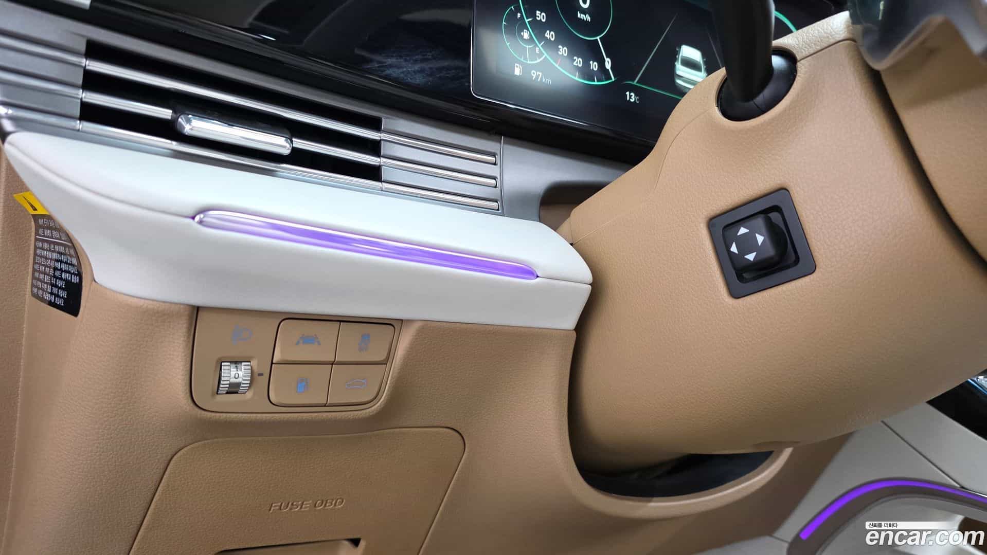 Grandeur Hyundai 2019.10-OPTION-021
