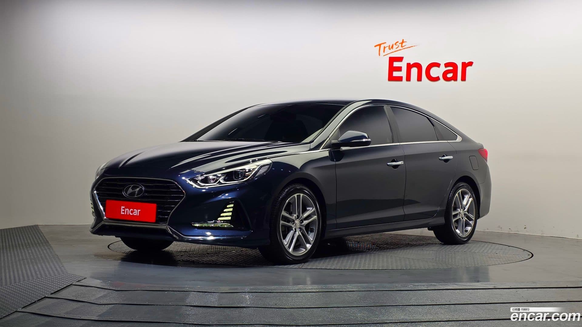 Main__Slider__Photo:Sonata Hyundai 2017.4-0