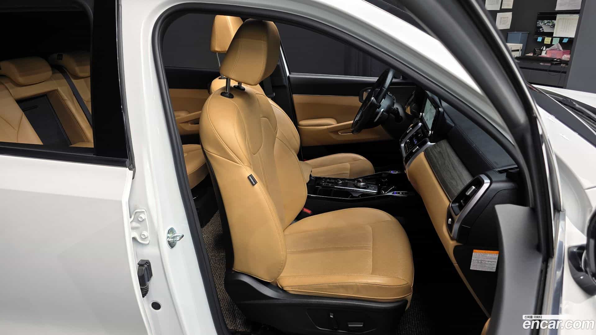 Sorento Kia 2022.3-OPTION-016