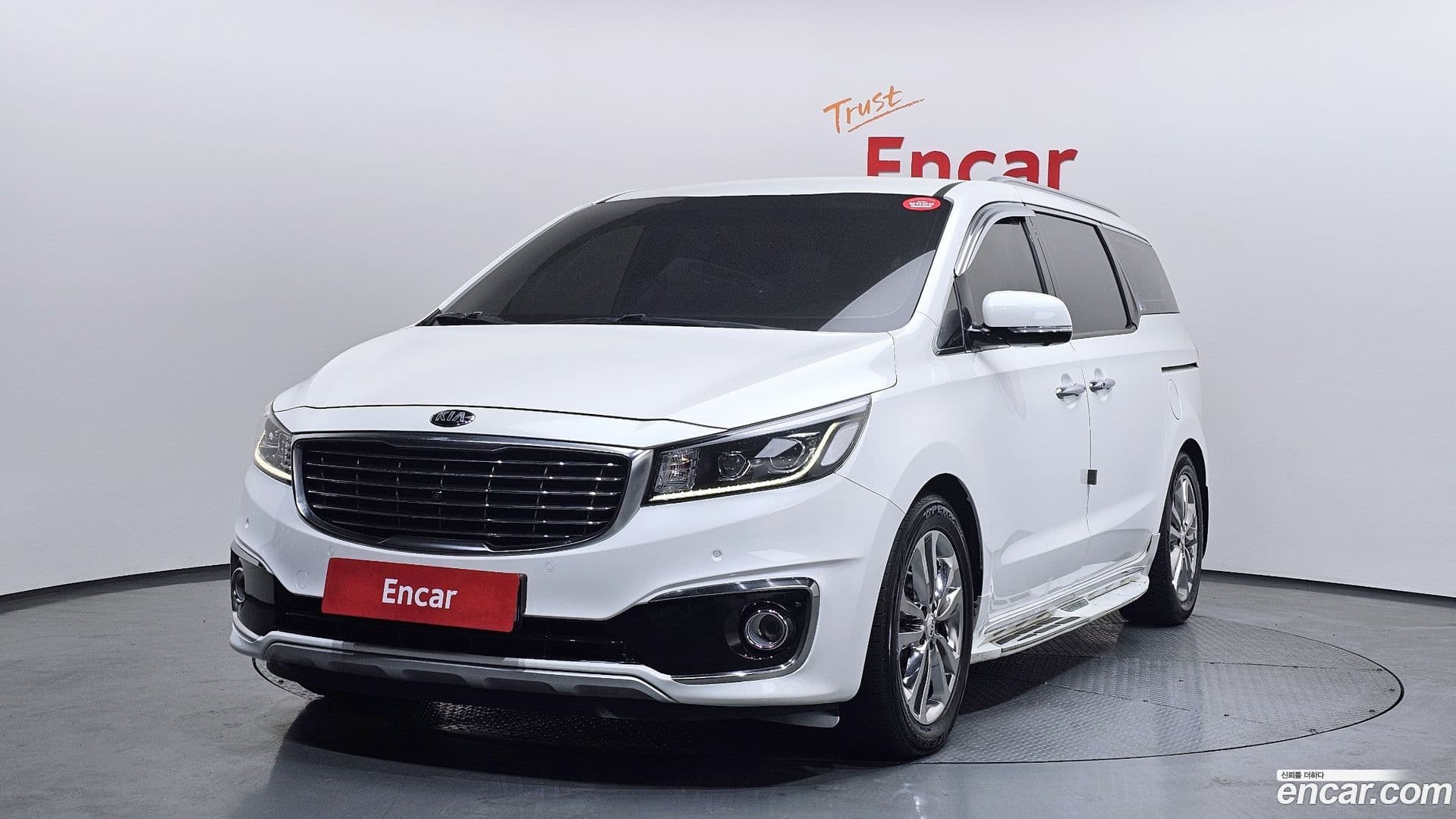 Main__Slider__Photo:Canival Kia 2018.5-0