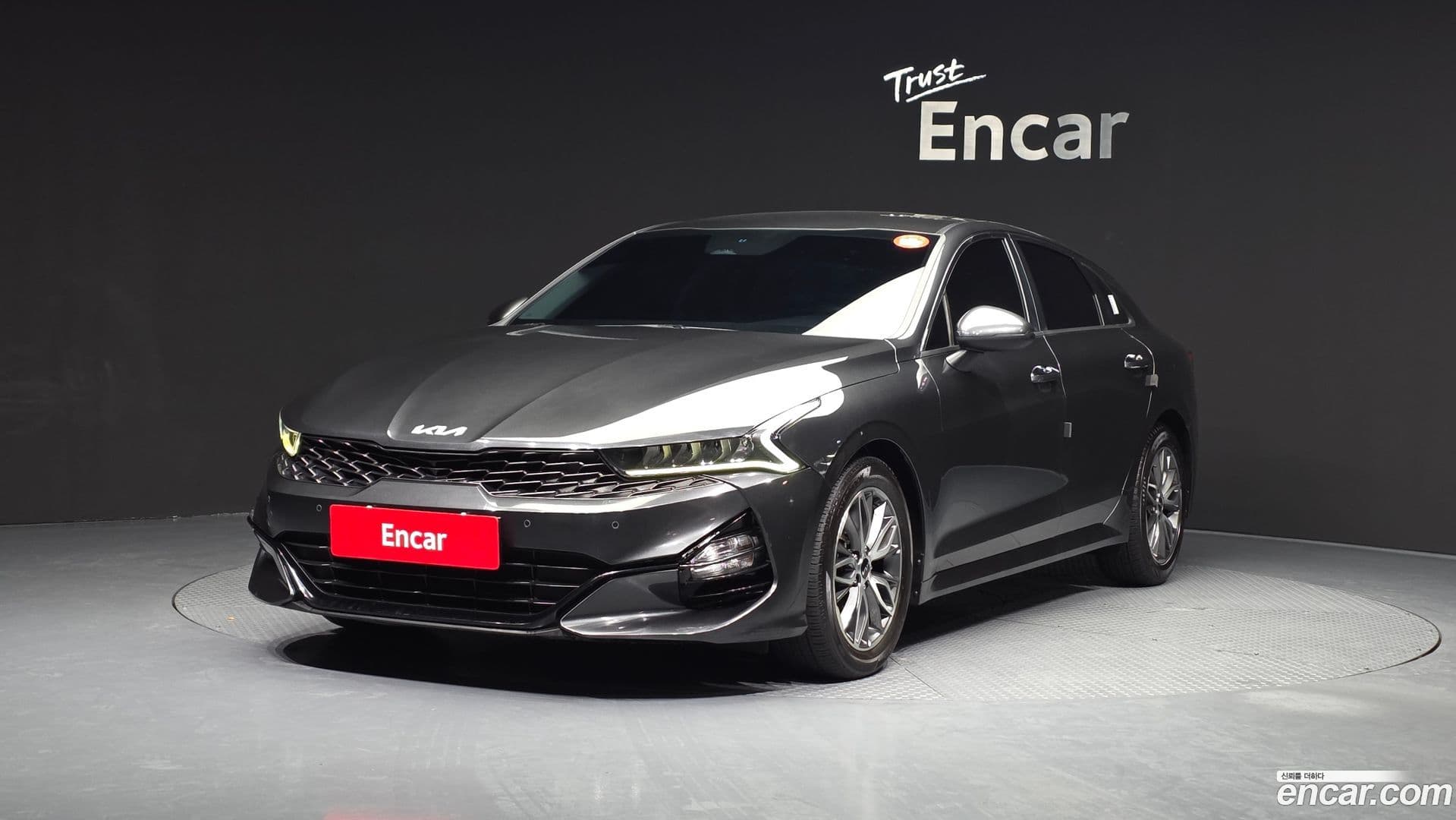 Main__Slider__Photo:K5 Kia 2021.11-0