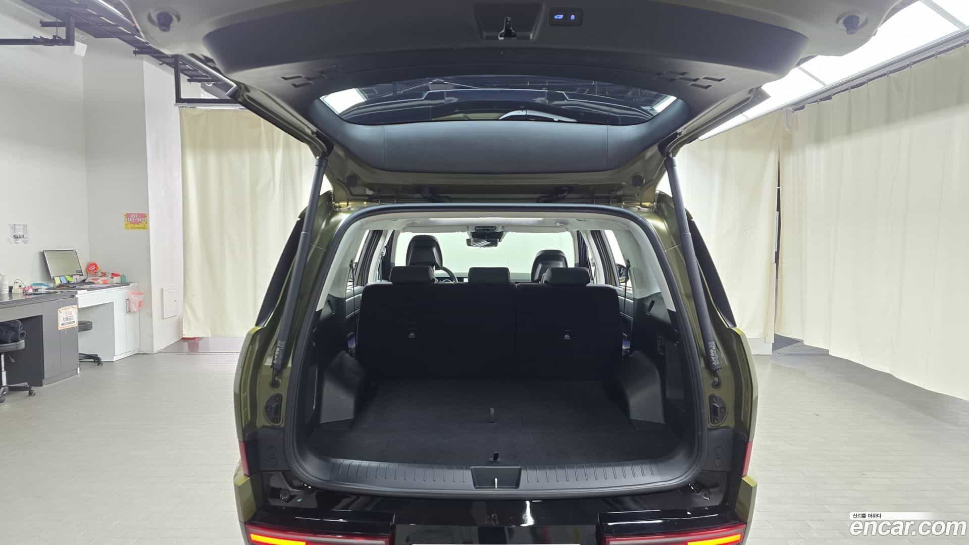 Santafe Hyundai 2023.10-OPTION-024