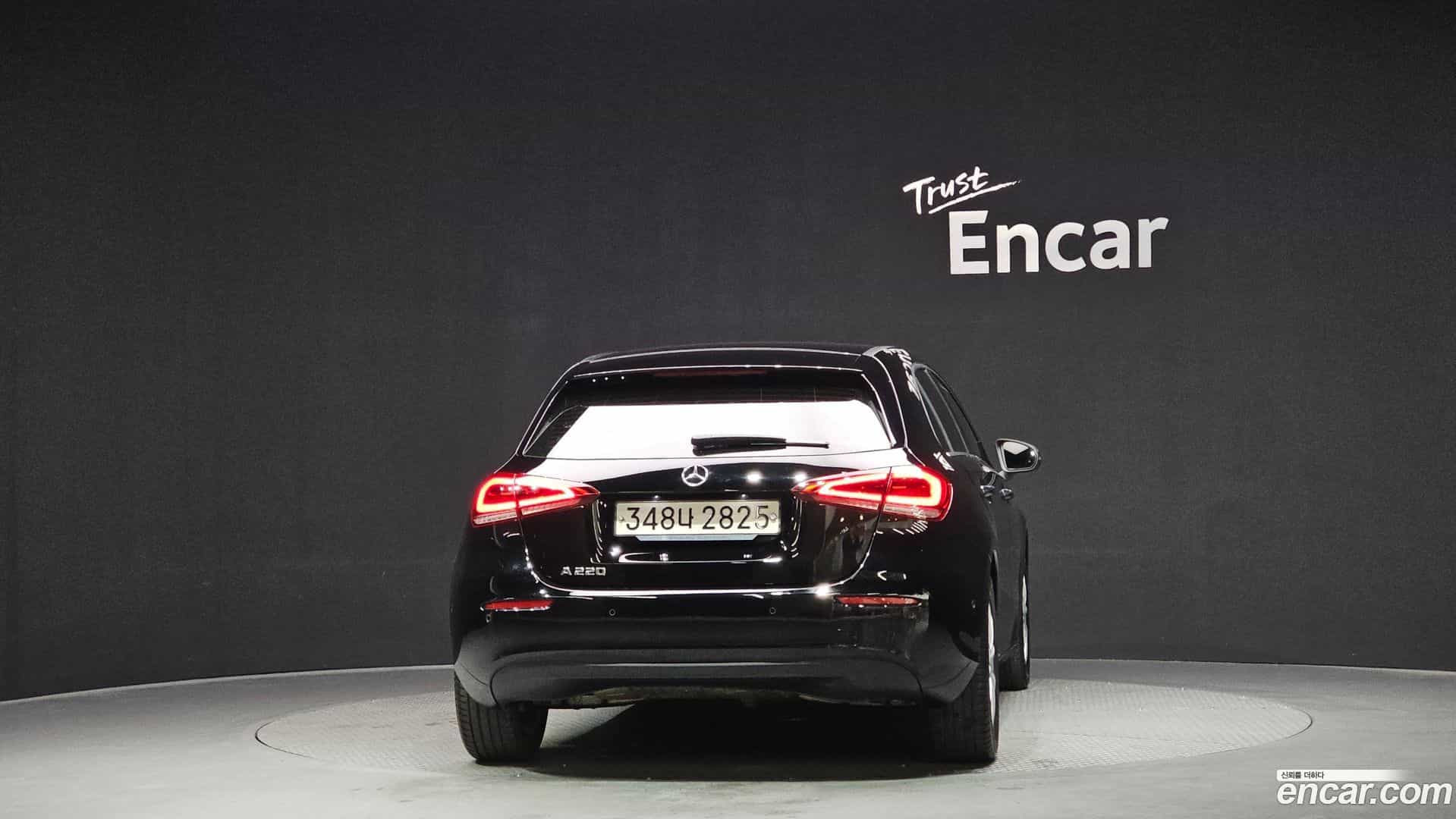A-Class Mercedes-Benz 2020.1-OUTER-004