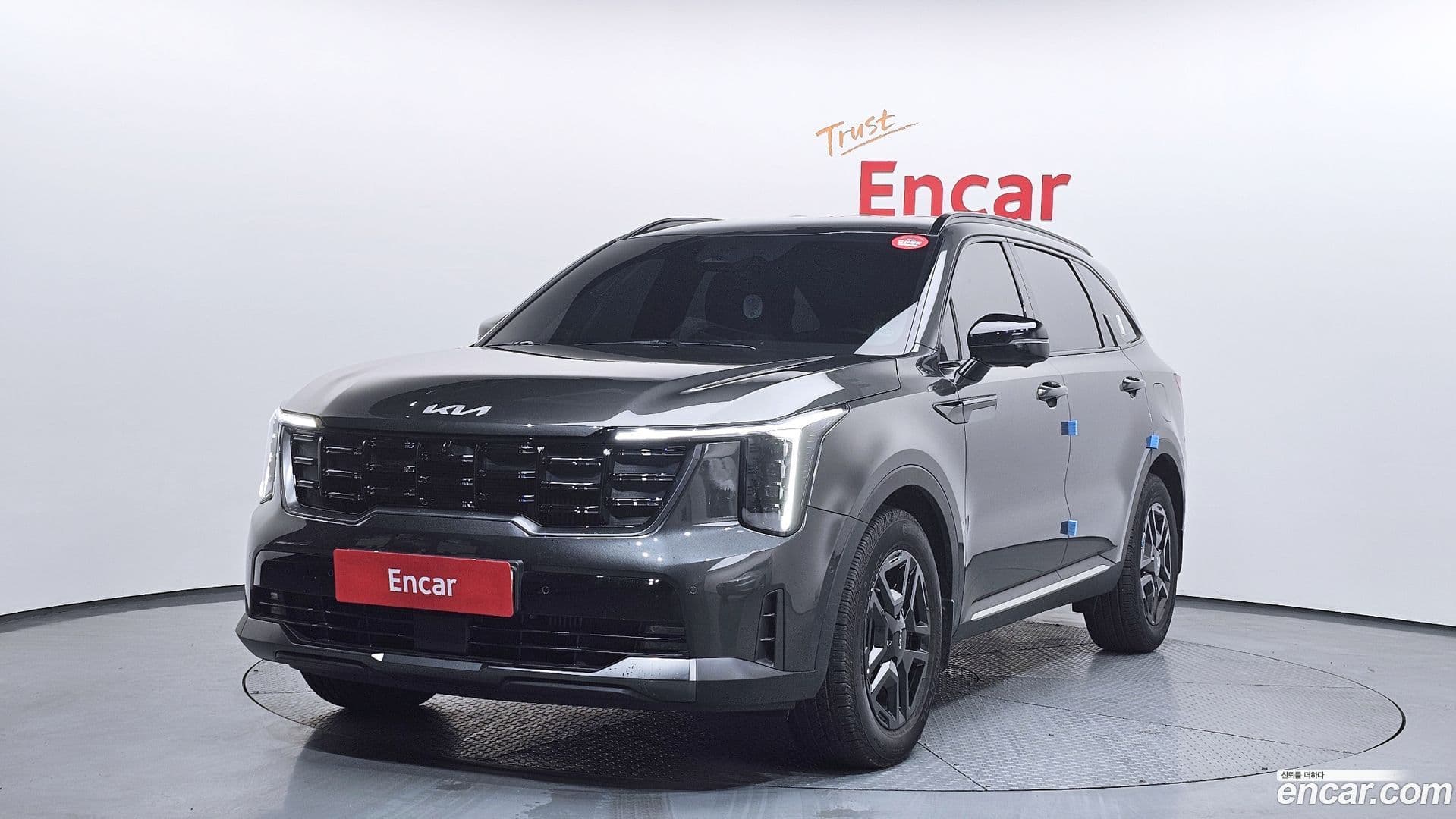 Main__Slider__Photo:Sorento Kia 2023.8-0