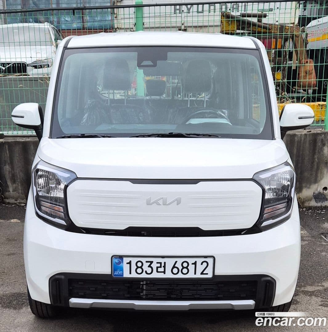 Main__Slider__Photo:RAY Kia 2026.1-0