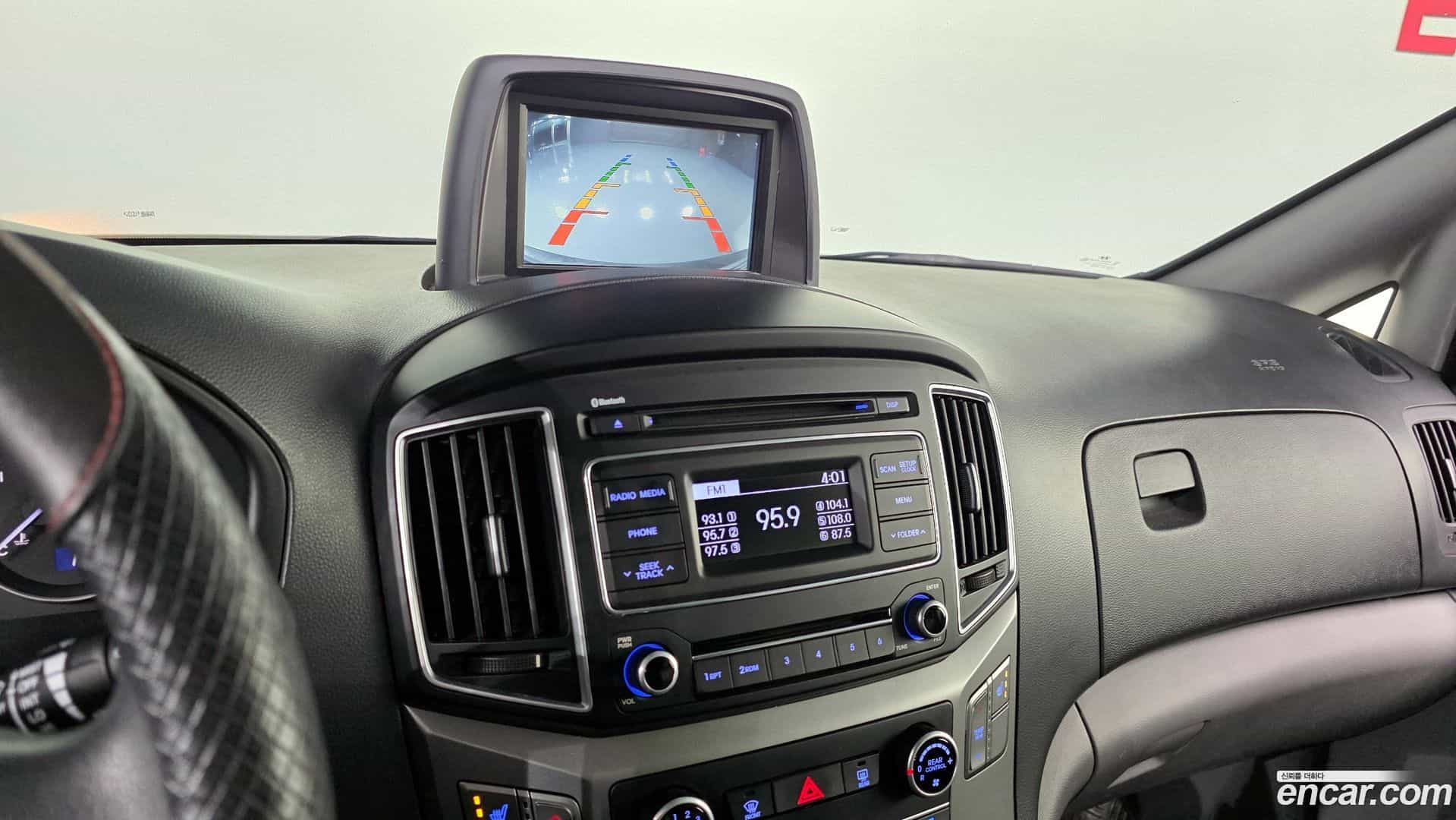 Starex Hyundai 2015.7-OPTION-020