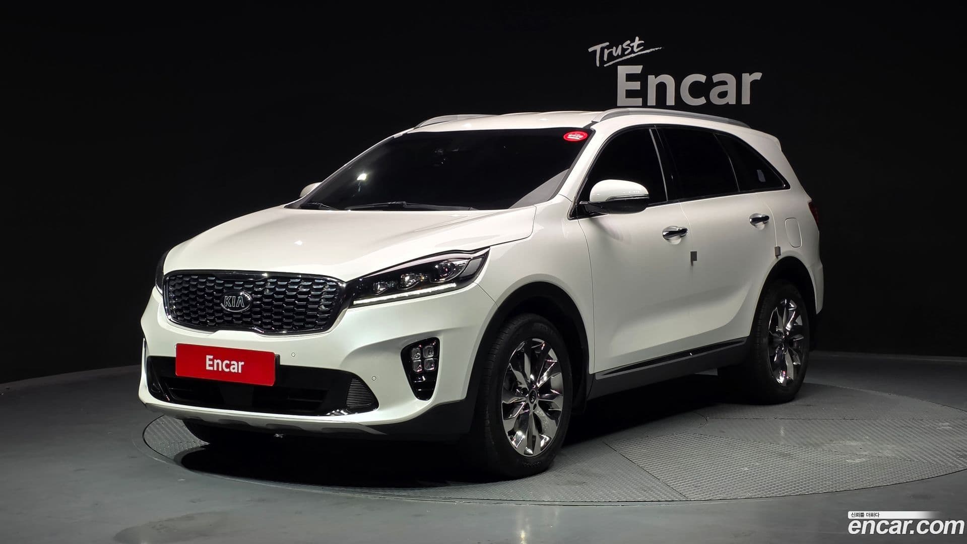 Main__Slider__Photo:Sorento Kia 2018.4-0
