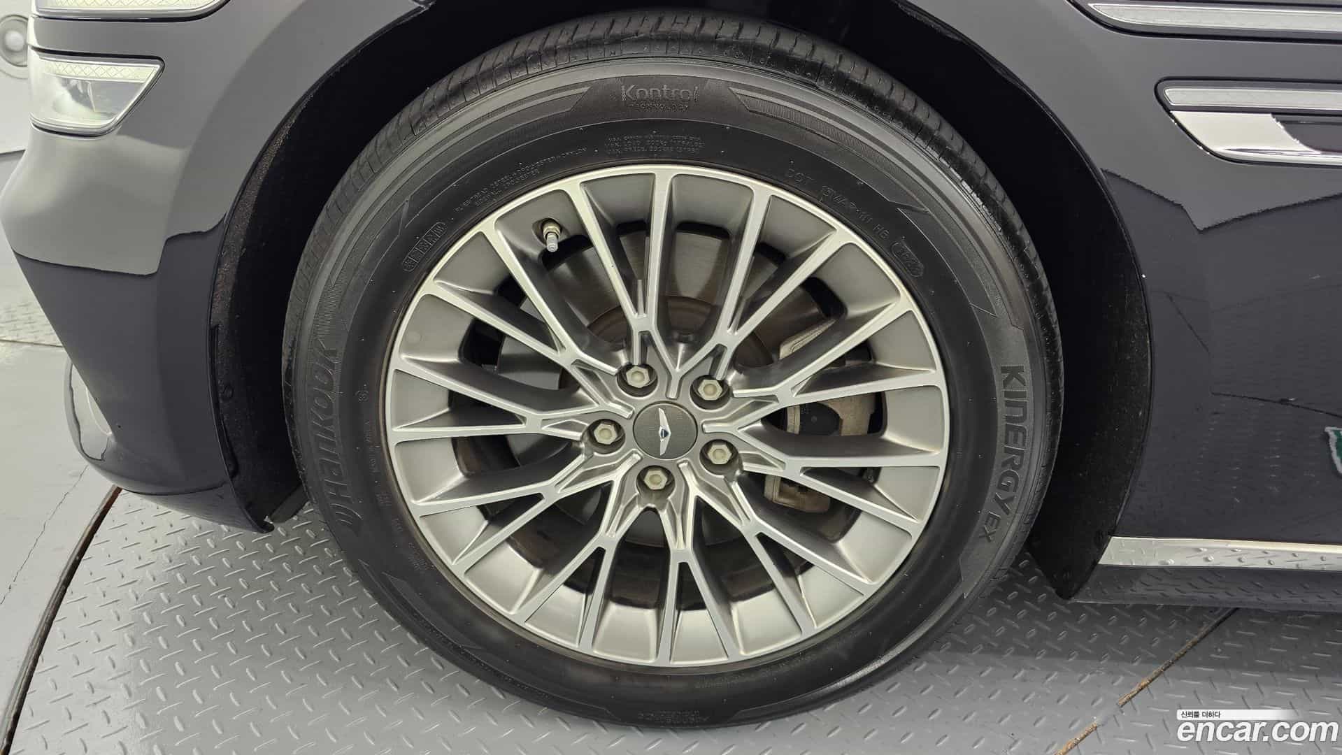 G80 Genesis 2020.3-OUTER-005