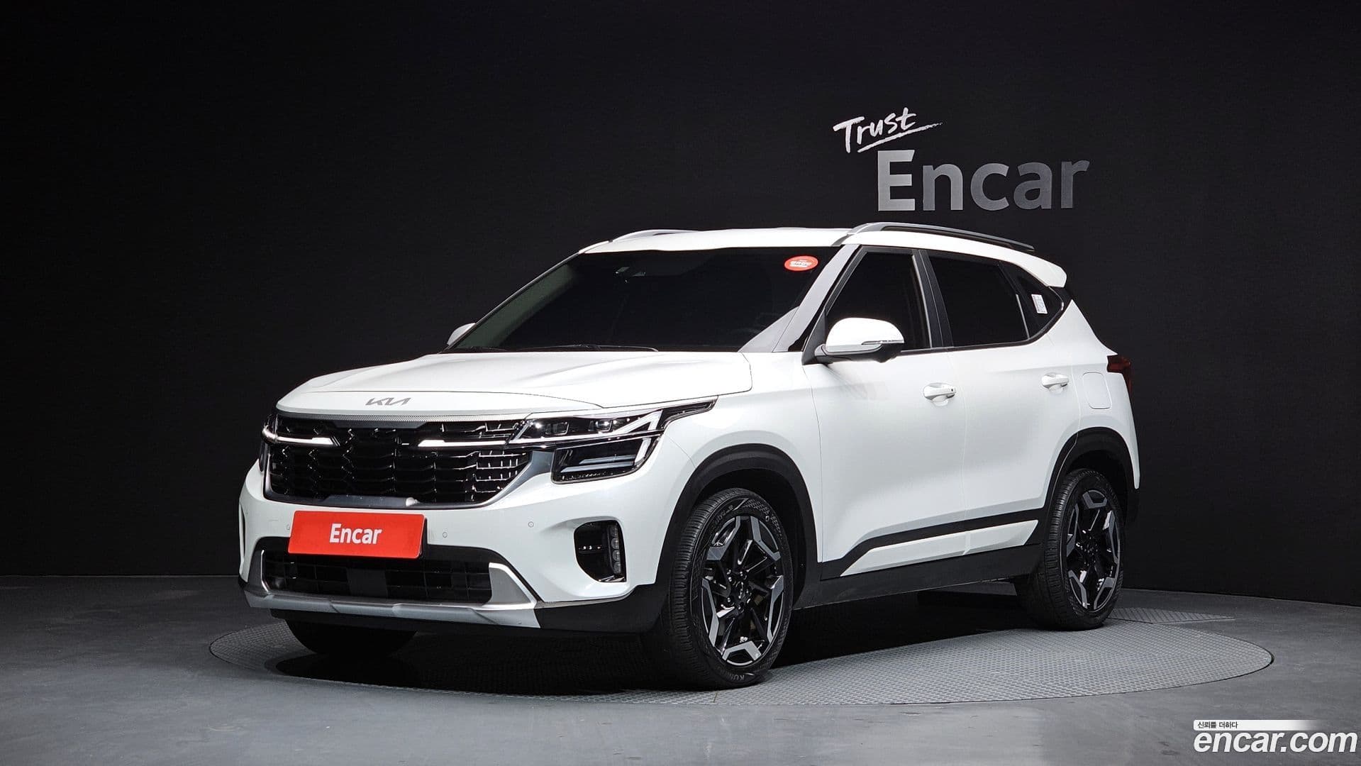 Main__Slider__Photo:Seltos Kia 2023.3-0