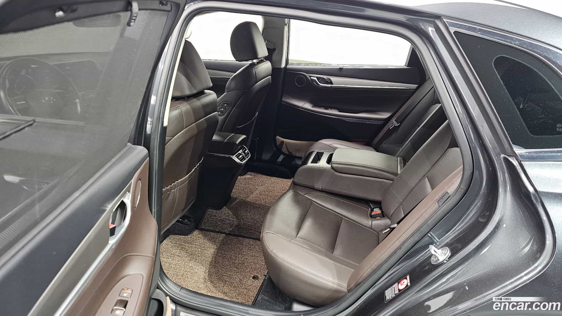 Grandeur Hyundai 2020.6-OPTION-021