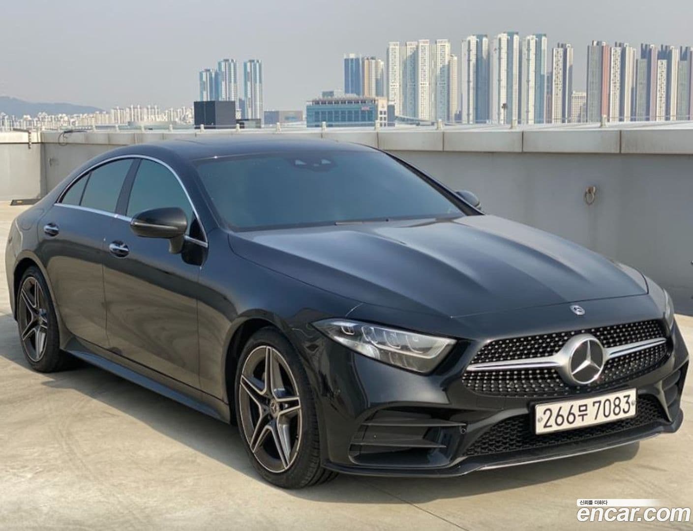 Main__Slider__Photo:CLS-Class Mercedes-Benz 2020.2-0