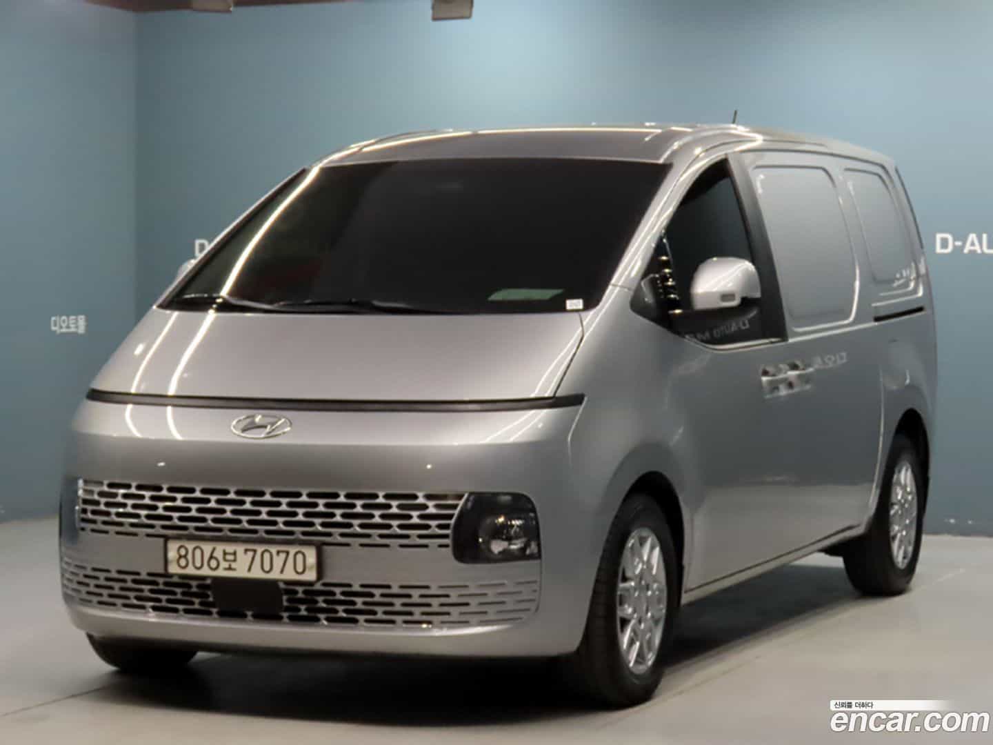 Staria Hyundai 2022.0-OPTION-019
