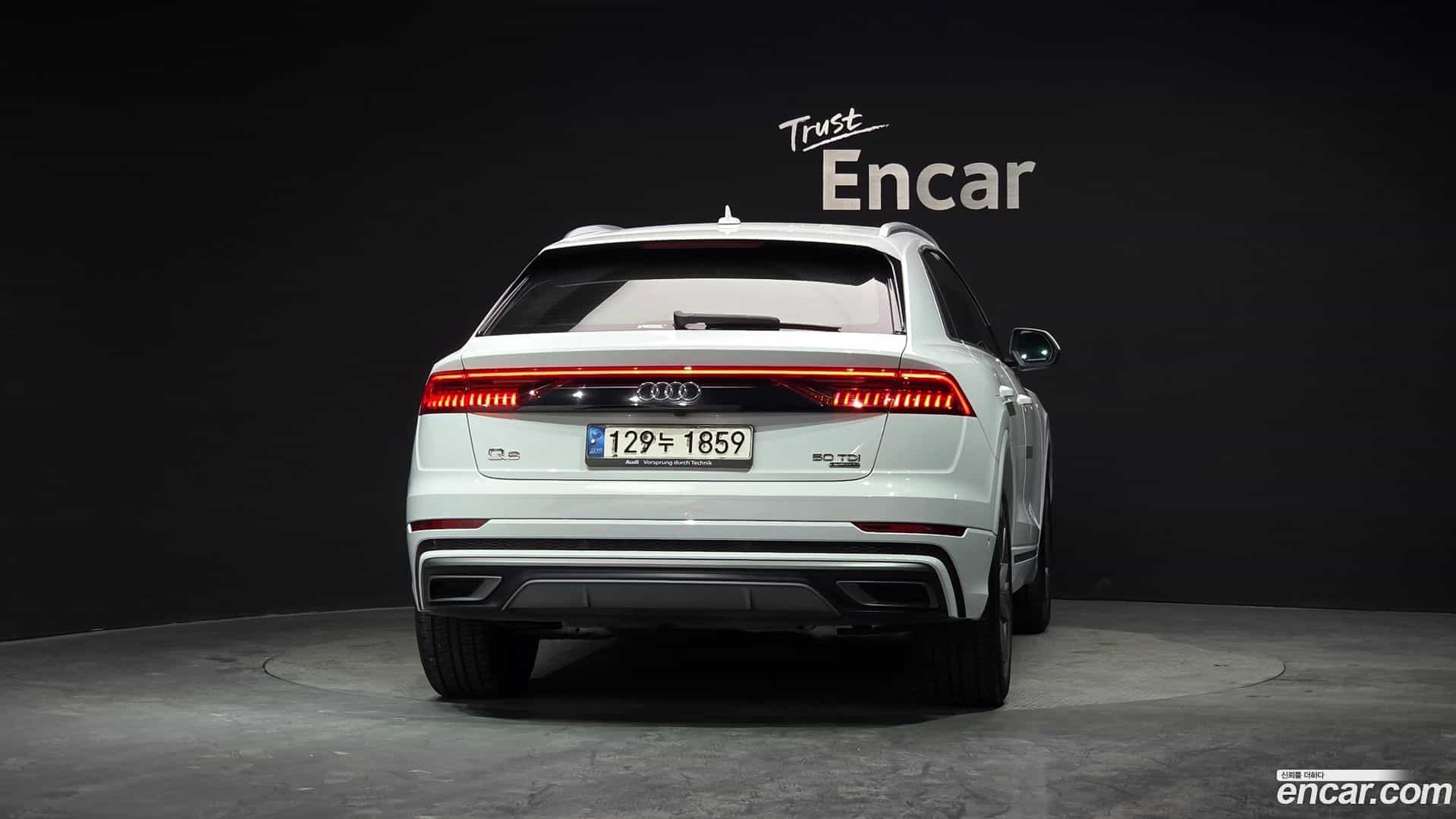 Q8 Audi 2021.0-OUTER-004