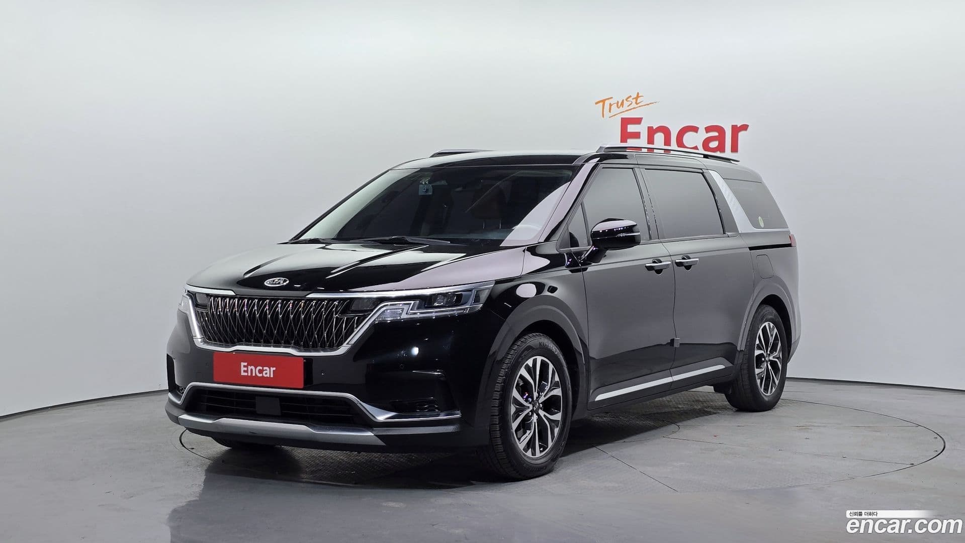 Main__Slider__Photo:Canival Kia 2021.2-0