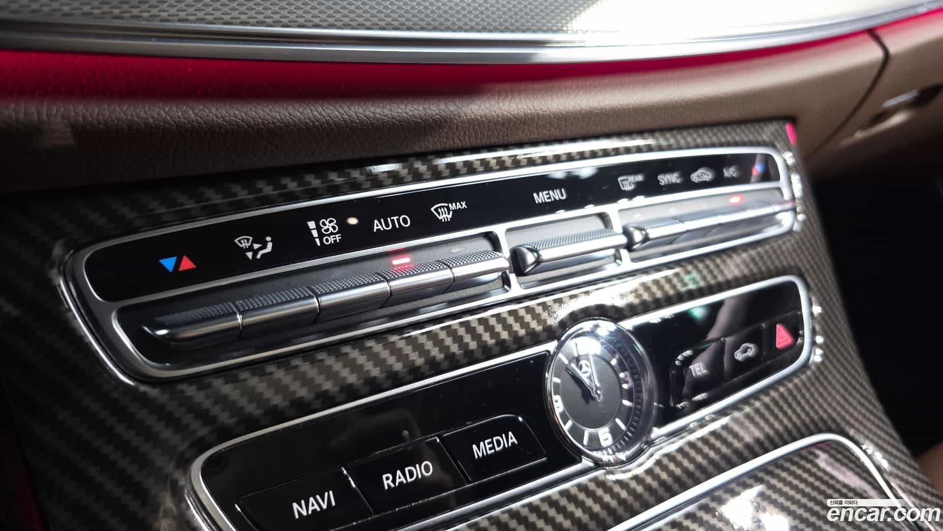 E-Class Mercedes-Benz 2018.2-OPTION-020